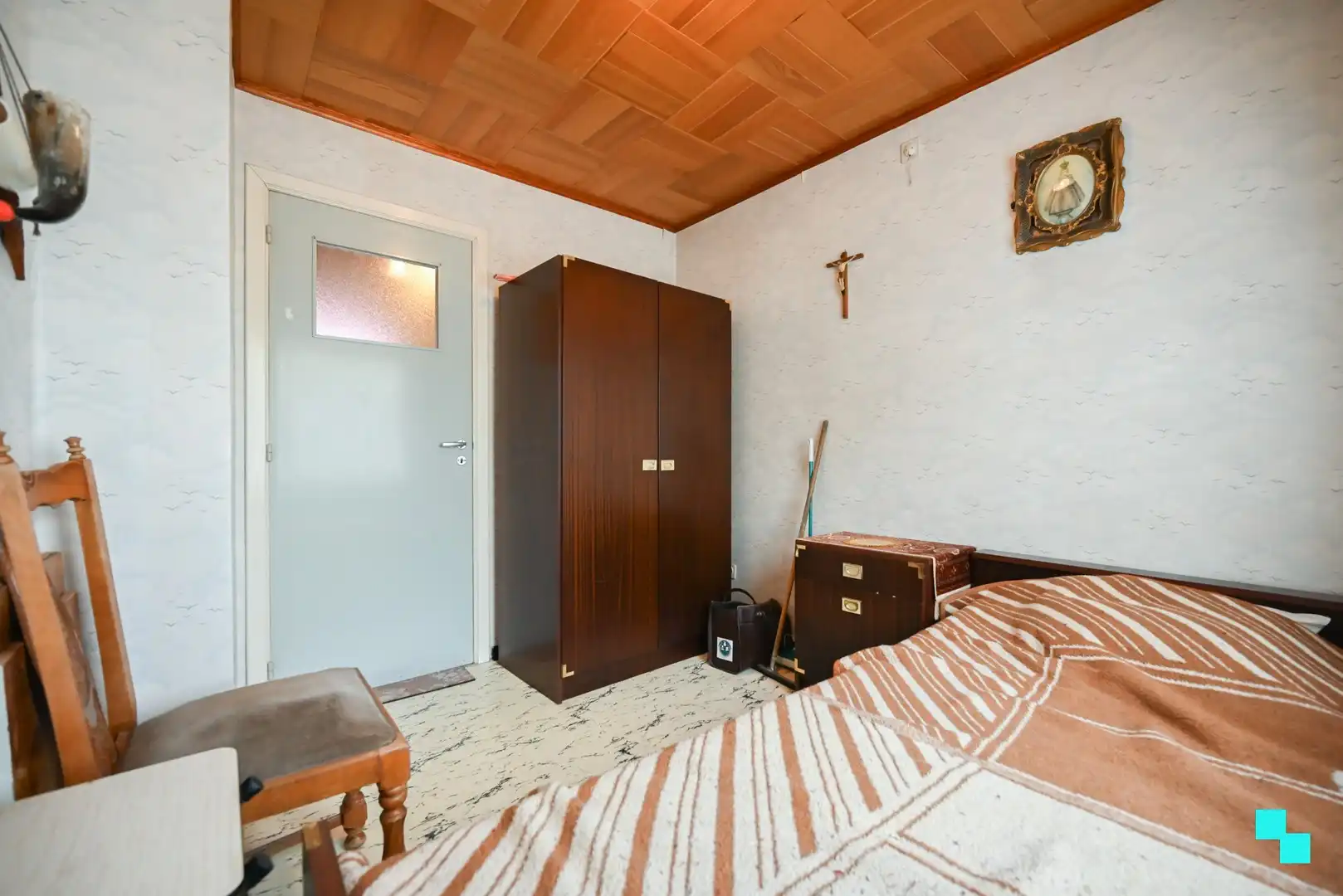 Halfopen woning in doodlopende straat te Sint-Eloois-Winkel foto 23