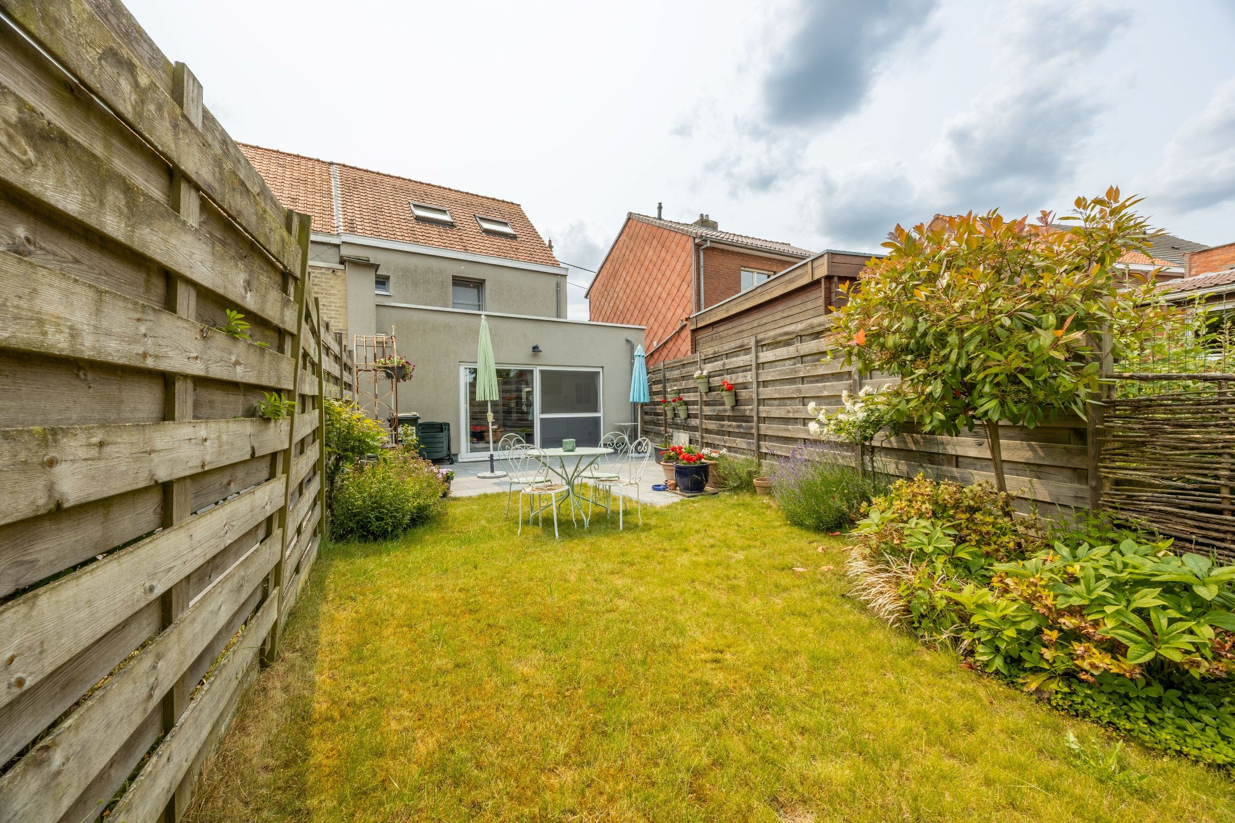 INSTAPKLARE TOPPER MET GARAGE foto 3