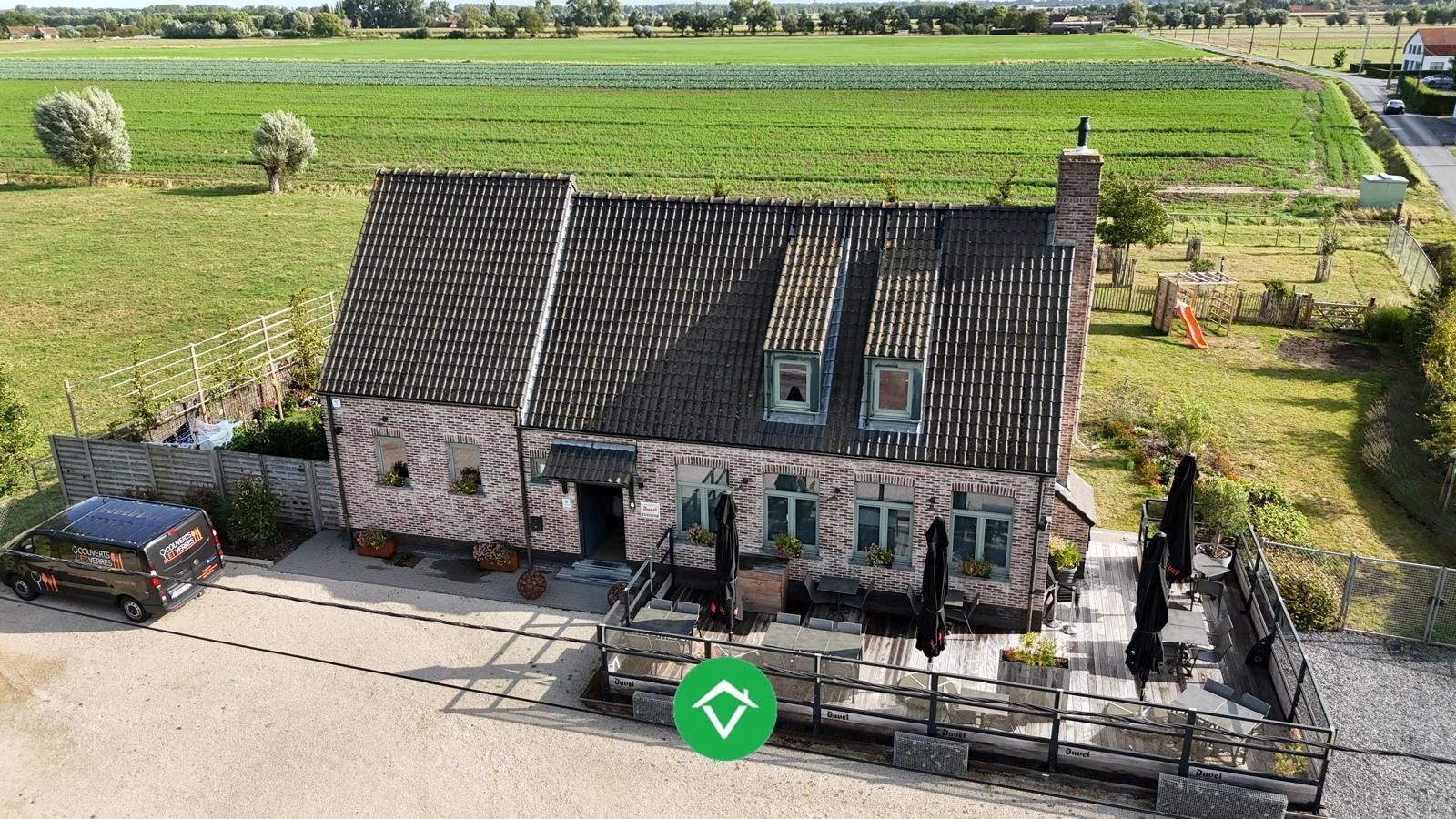 Combinatie wonen & werken: horecazaak met woonst in Eernegem foto 3