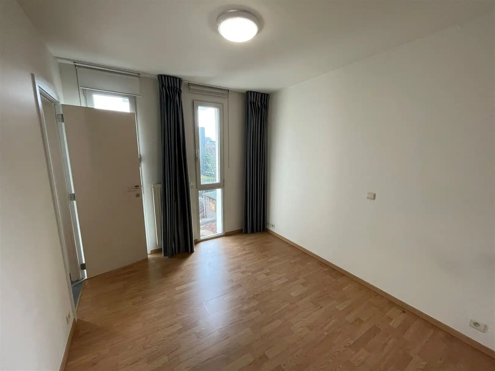 Instapklaar app te huur met 3 slaapkamers foto 9