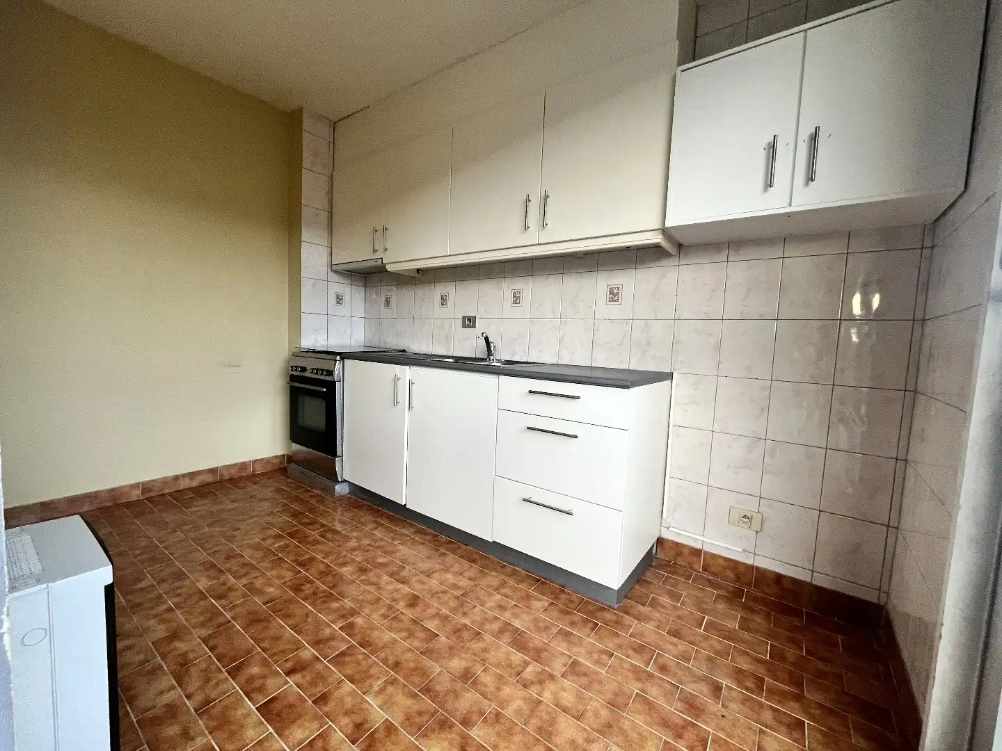 2-slpk appartement met terras en autostaanplaats te Borsbeek foto 5