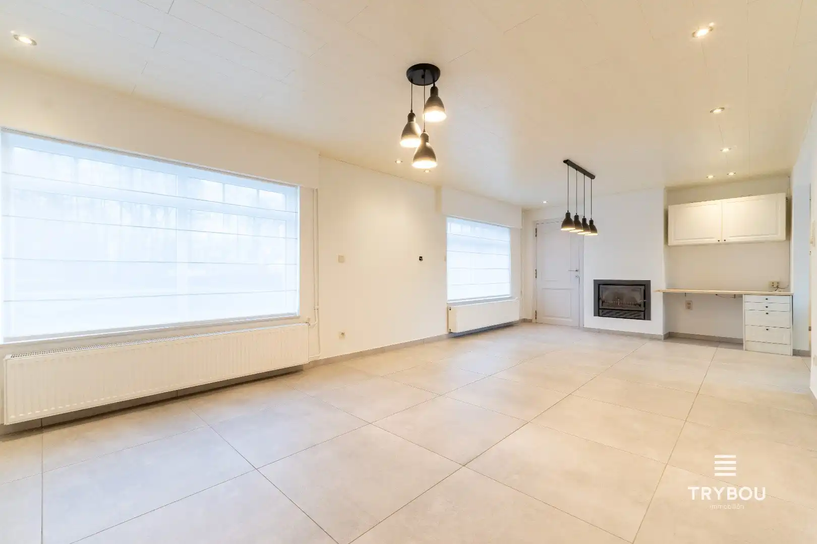 Open bebouwing met een uitzonderlijk ruim perceel in Houthulst! foto 4