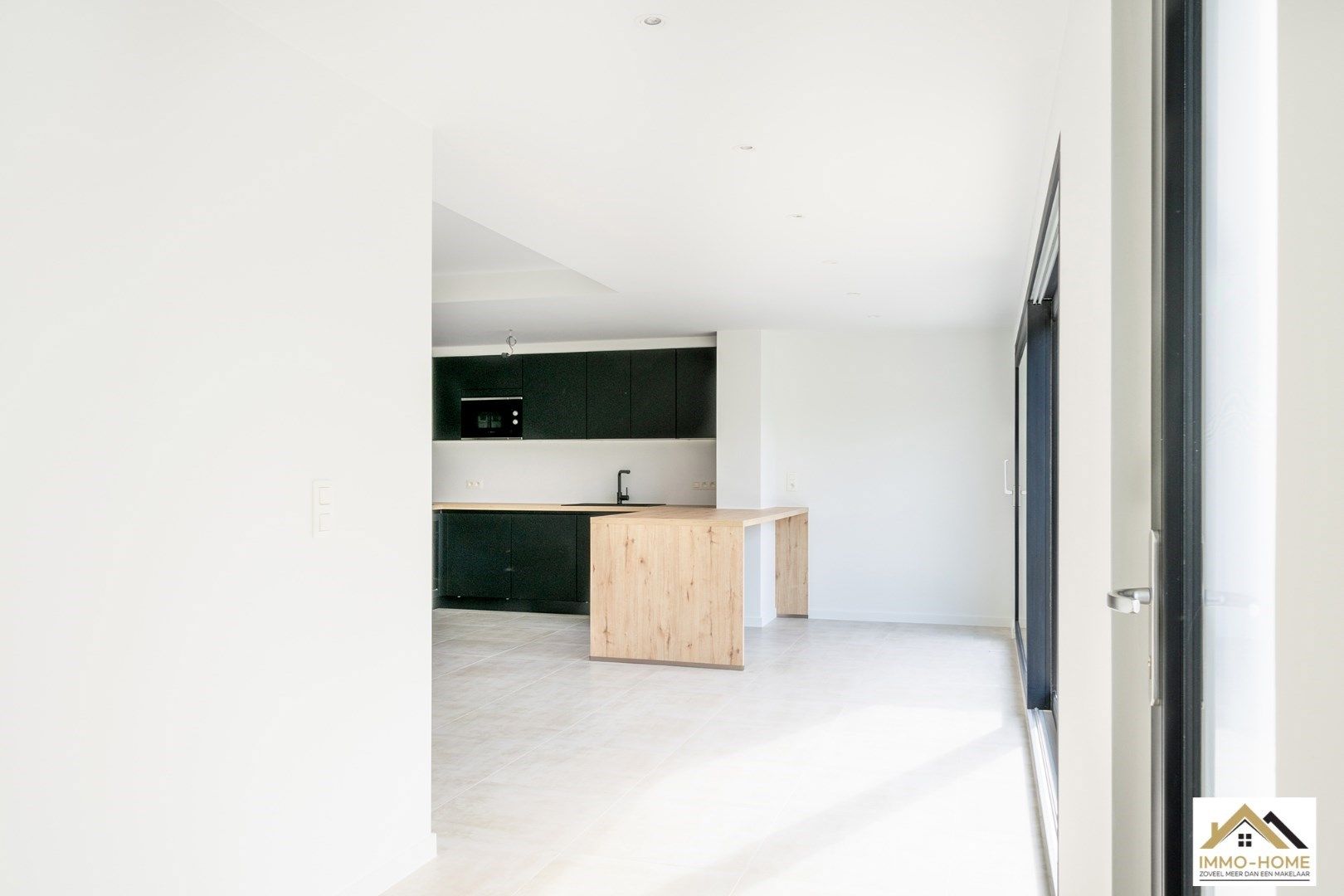 Gerenoveerde woning op TOP ligging in Lochristi foto 8