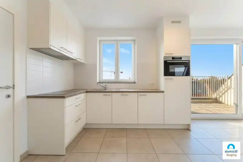 Roeselare nabij centrum – Stijlvol nieuw dakappartement in hartje stad met twee slpks en twee terrassen foto 8