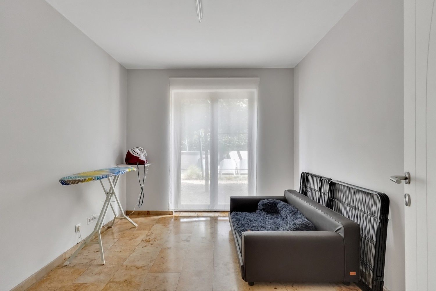 Uitstekend gelegen, gerenoveerde villa op 10a foto 23