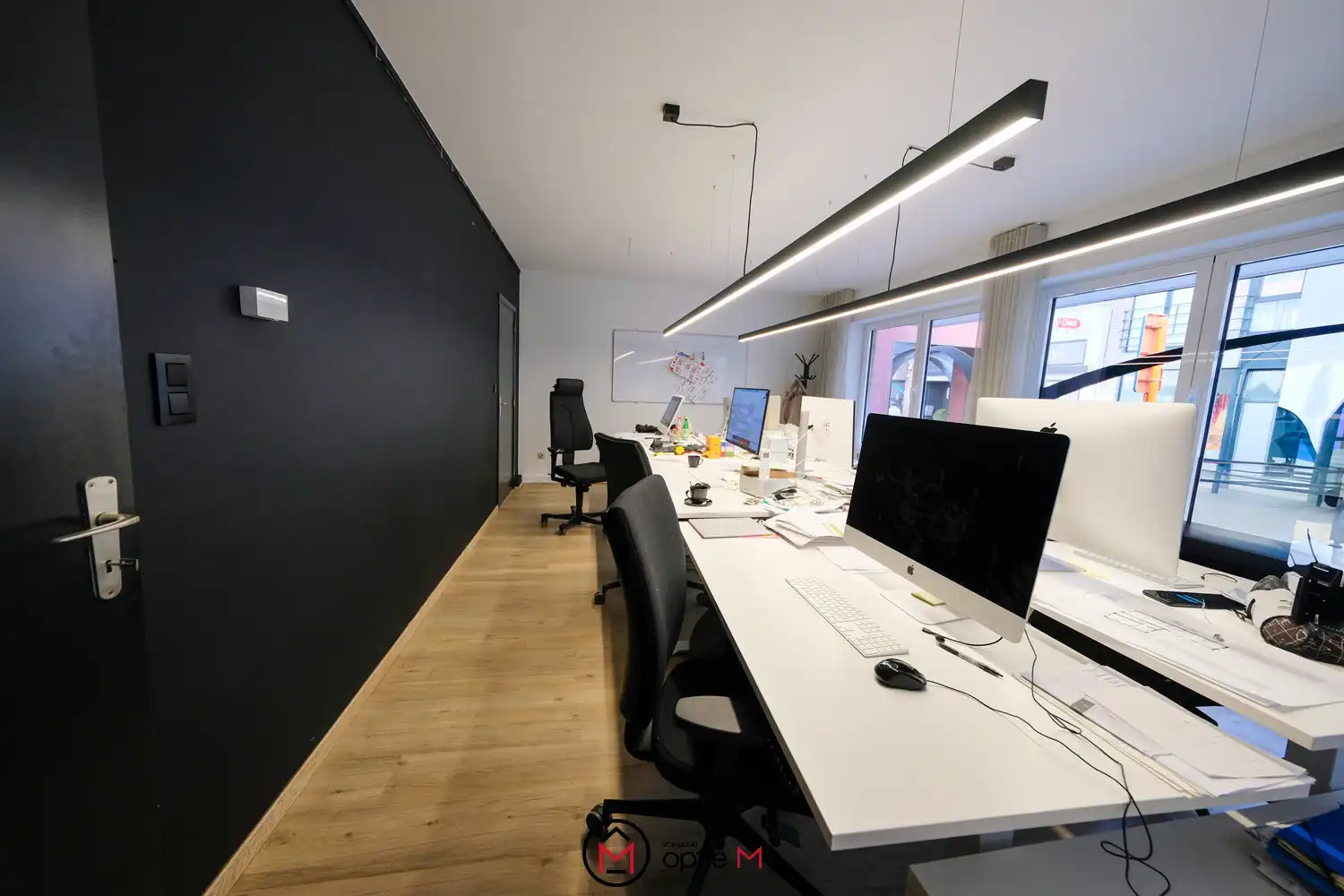 RUIM KANTOORGEBOUW OP TOPLIGGING IN BILZEN foto 4