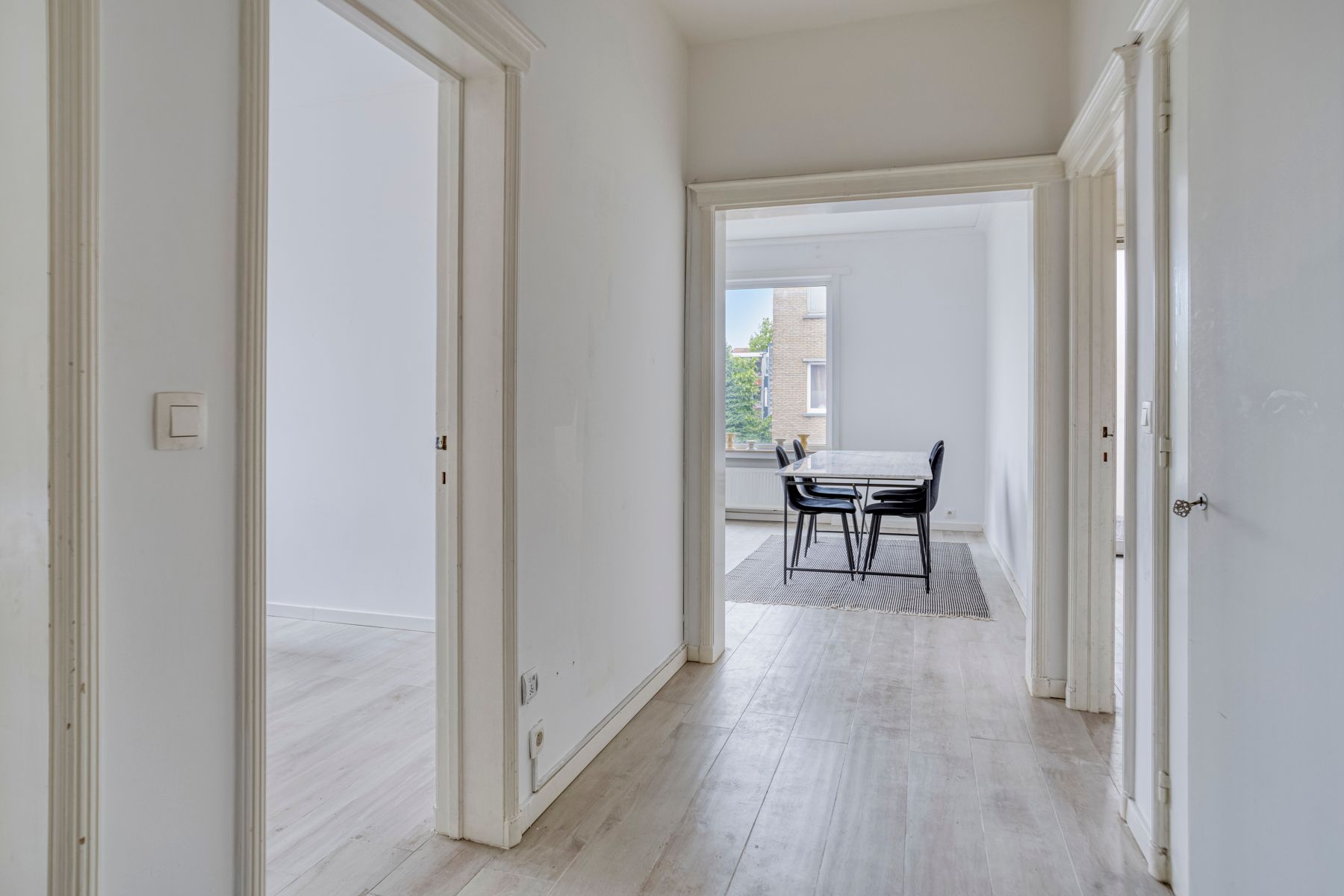 Recent vernieuwd appartement met 2 slaapkamers vlakbij Te Boelaerpark foto 2