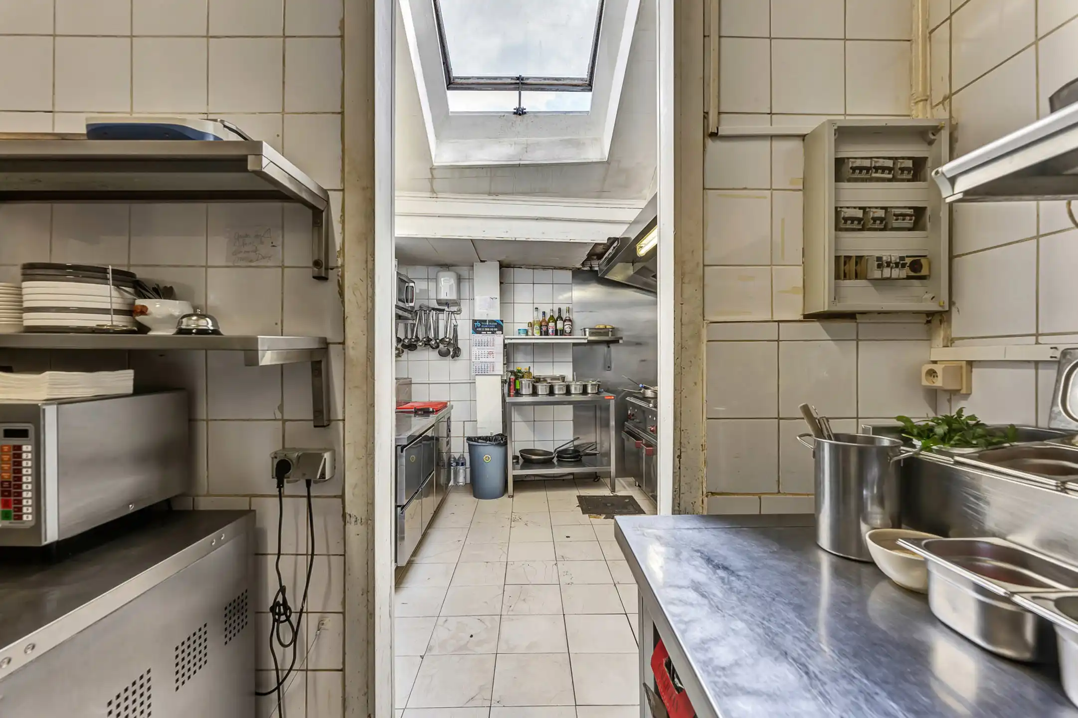 Gewaardeerd restaurant/handelspand met appartementen foto 13