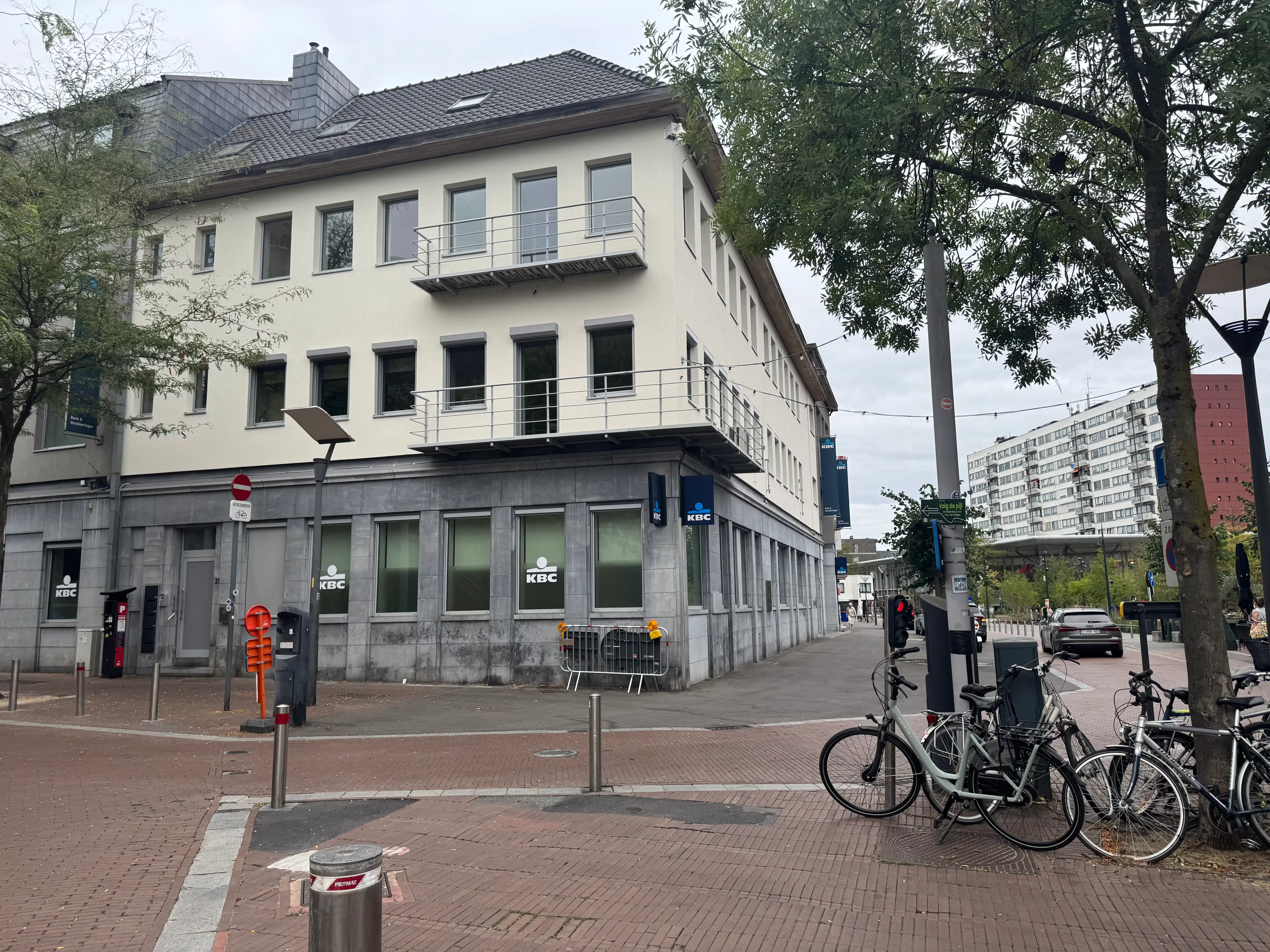 Ruim duplexappartement met tuinkamer en balkon op toplocatie foto 35