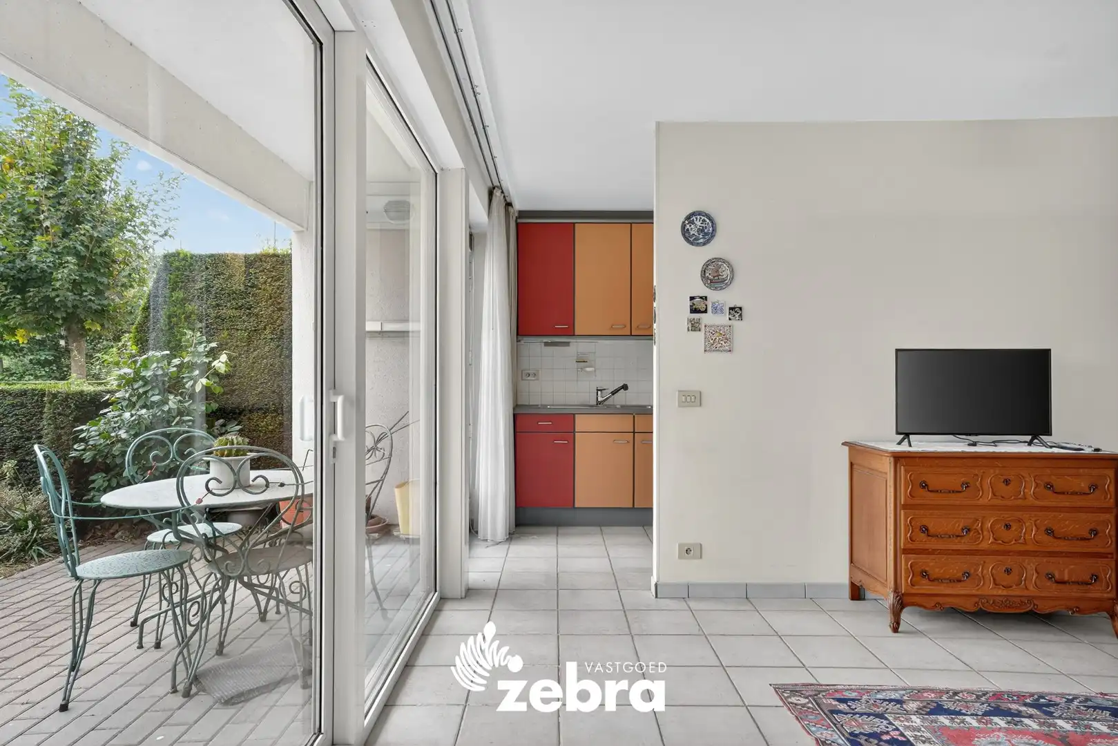 Gelijkvloers appartement met zuidoost gerichte tuin te Roeselare! foto 7