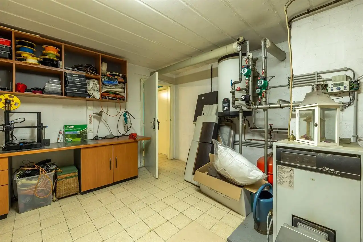 Klassieke villa met parktuin en verfijnde woonstijl op 2.663 m² foto 37