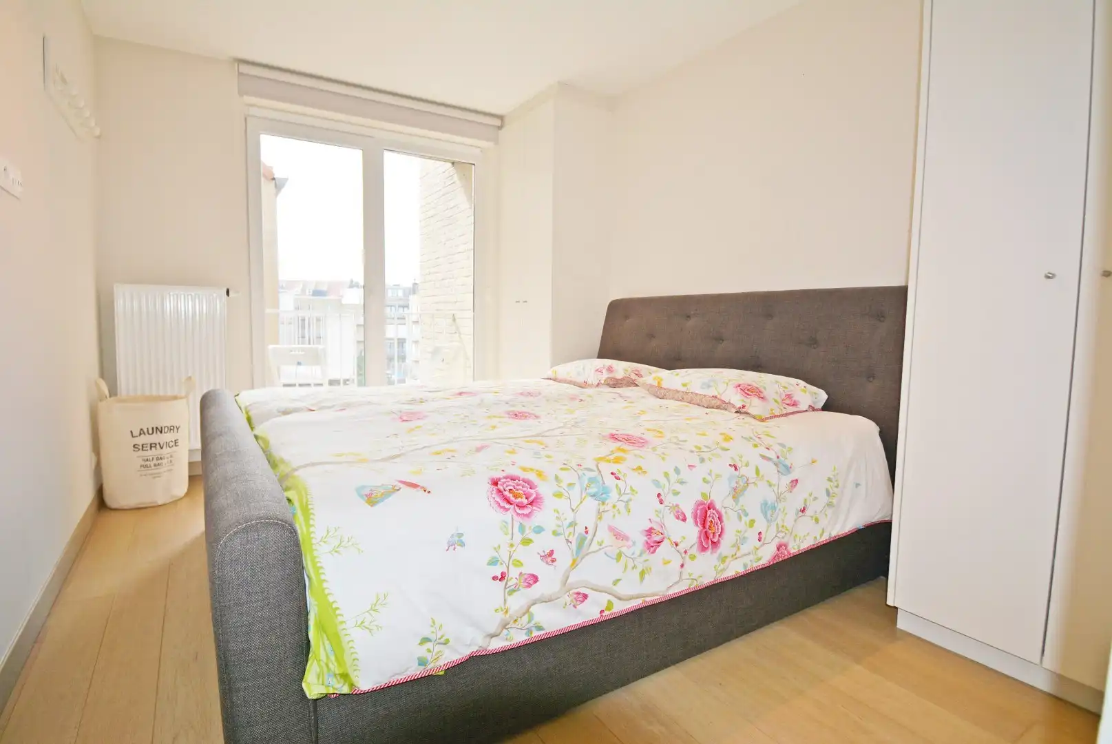 Ruim recent appartement met terras op centrale gegeerde ligging in het Zoute (Dumortierlaan) foto 11