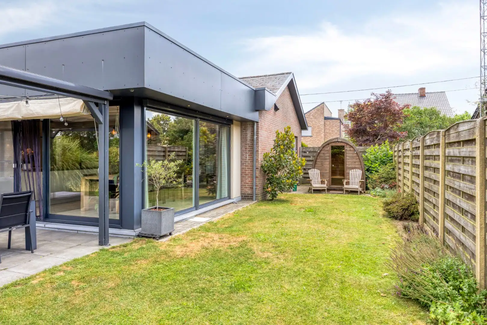 Ruime instapklare woning met 3 slpks op een perceel van 1.251 m² met prachtig uitzicht op achterliggend groen !  foto 30