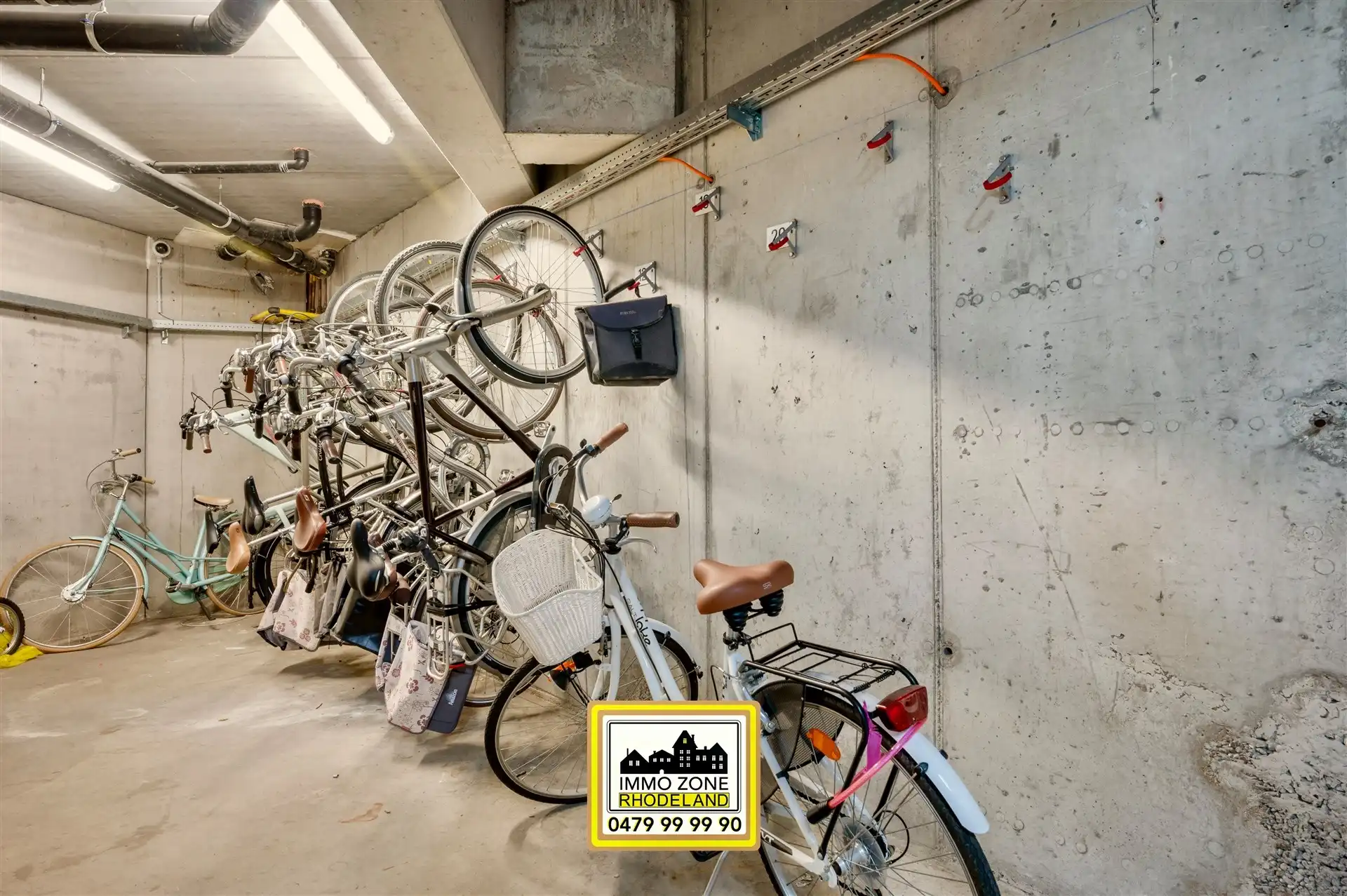 Prachtig gelijkvloers hoekappartement met 2 slpks foto 26