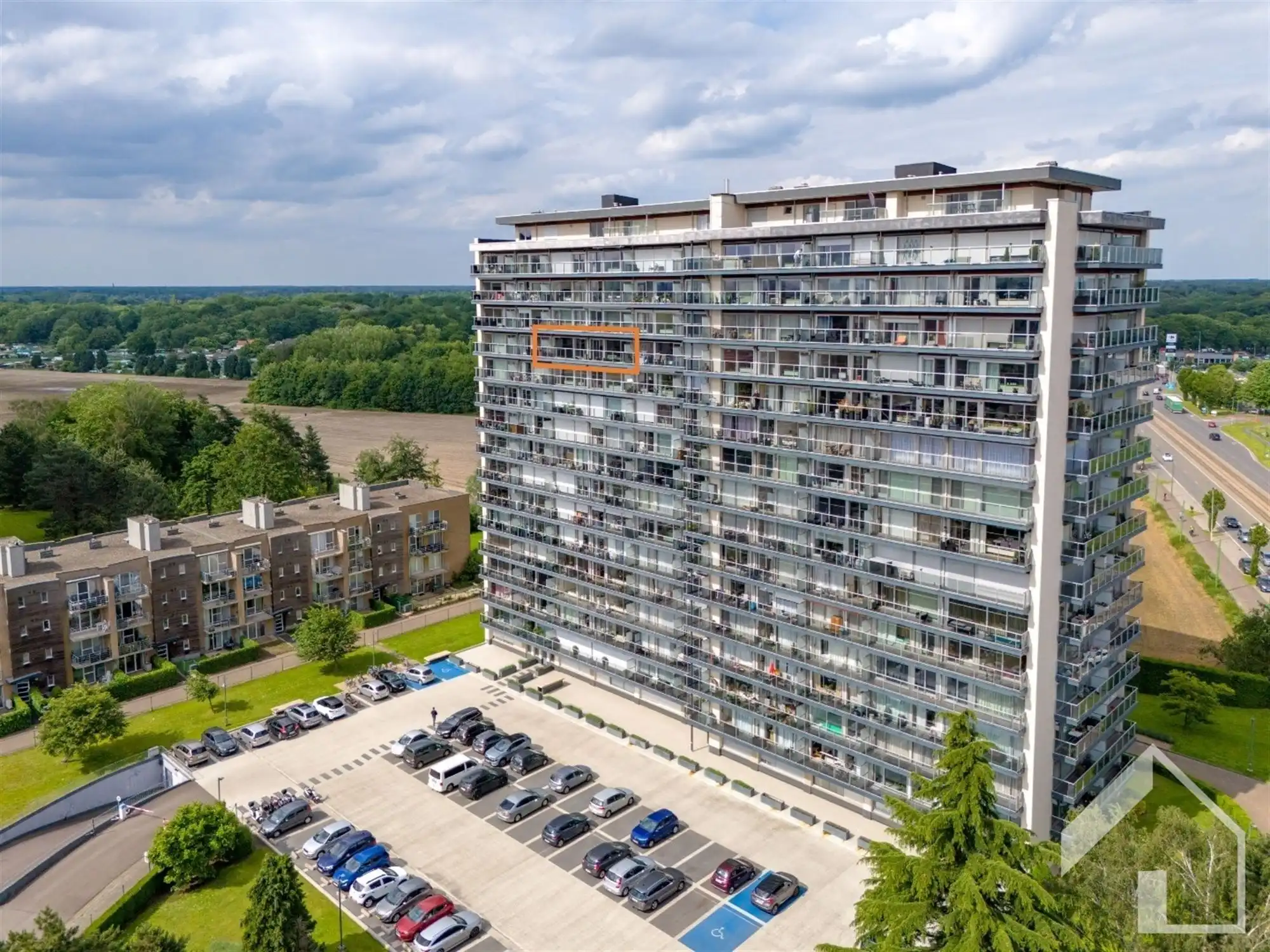 Appartement met panoramisch zicht, 2 slaapkamers en terras foto 8