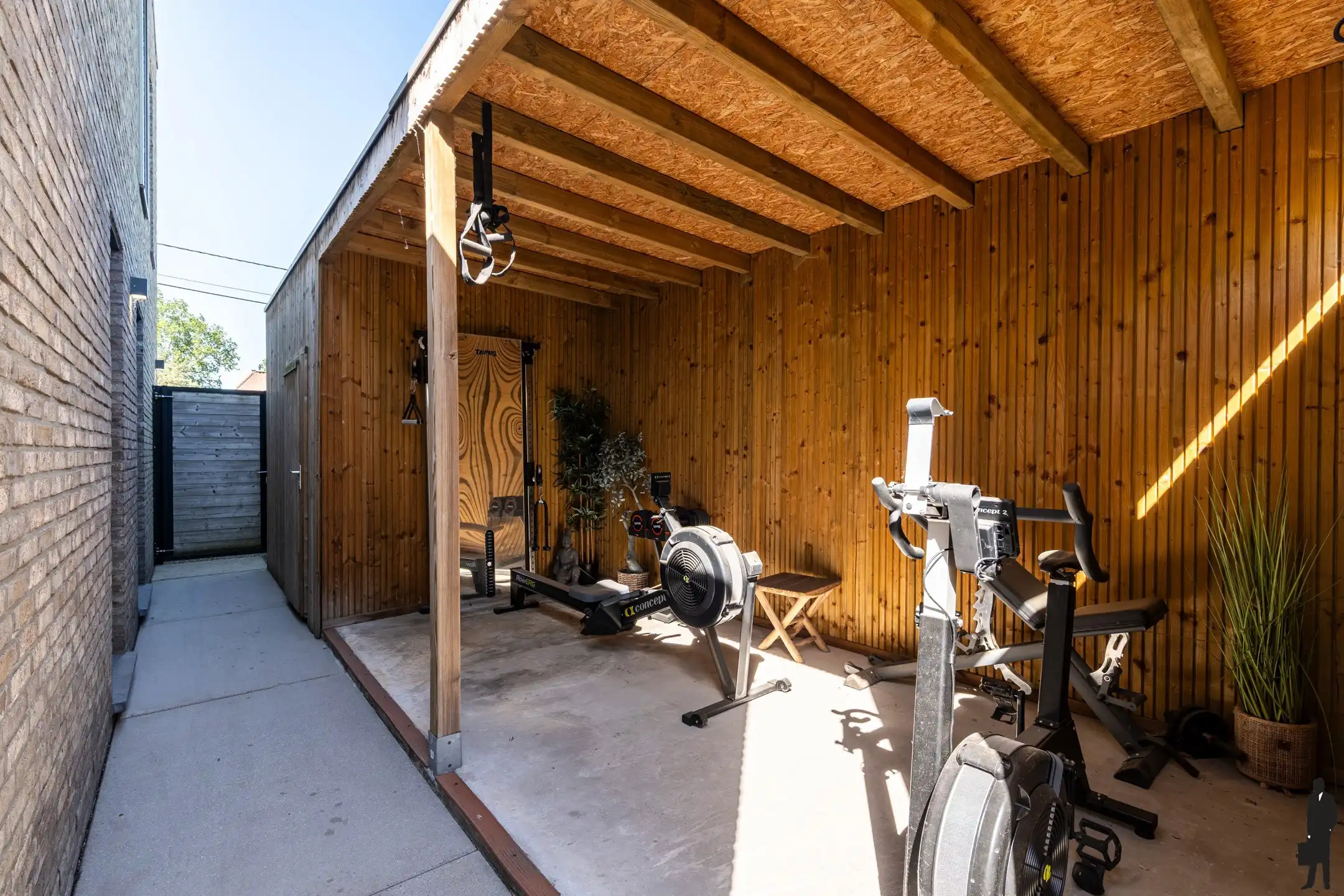 Luxueuze halfopen woning met verwarmd zwembad foto 26