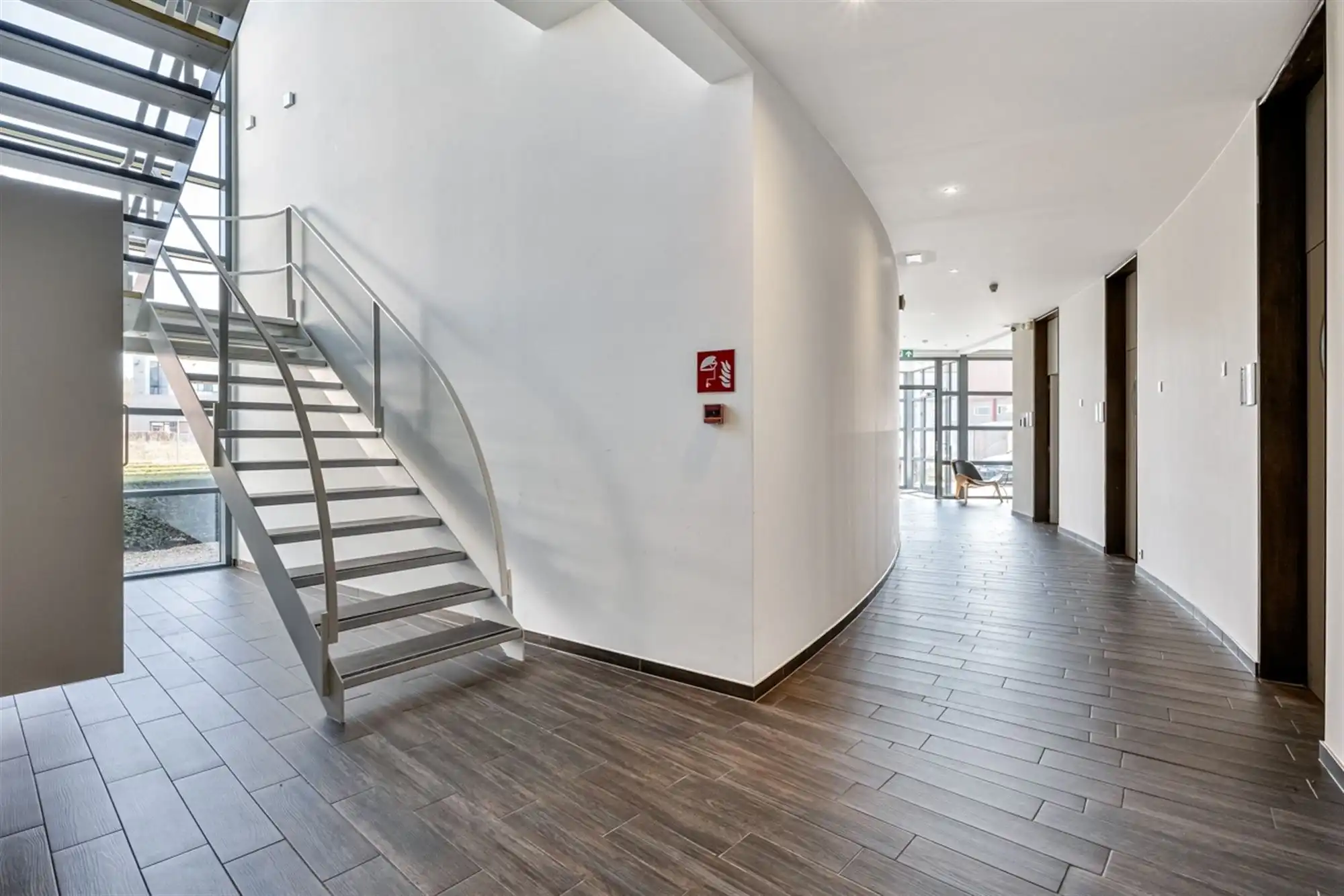 Nieuwe prijs - Instapklaar kantorencomplex op toplocatie ten zuiden van Gent foto 15