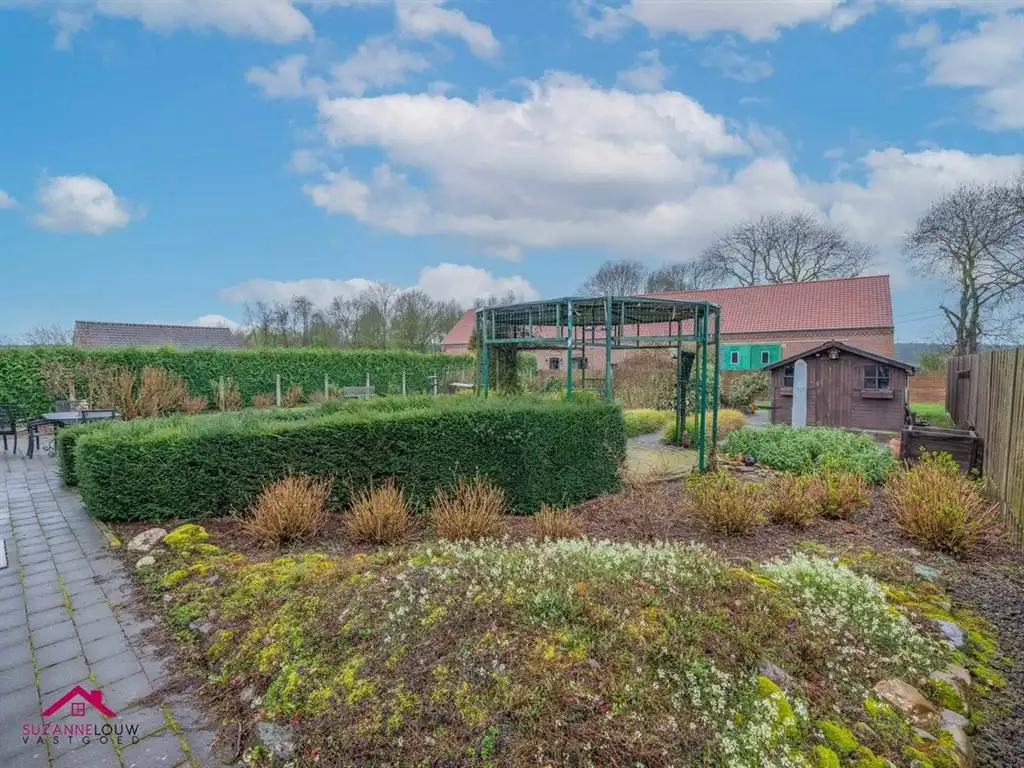 Charmante vrijstaande woning foto 9