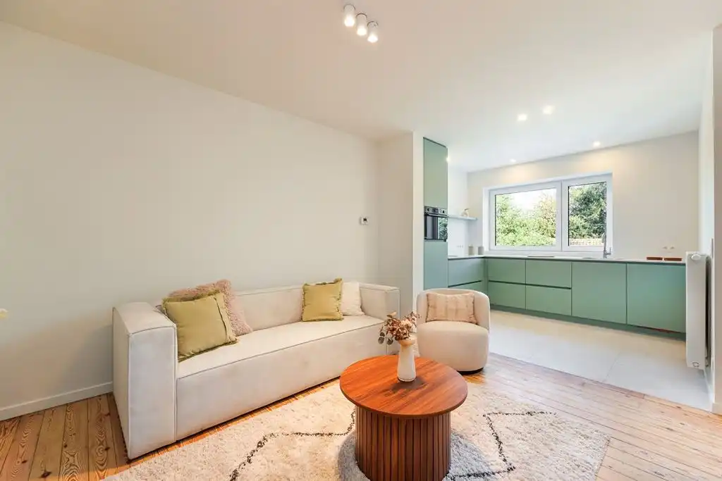 Luxueus afgewerkt appartement vlakbij Boekenbergpark foto 5