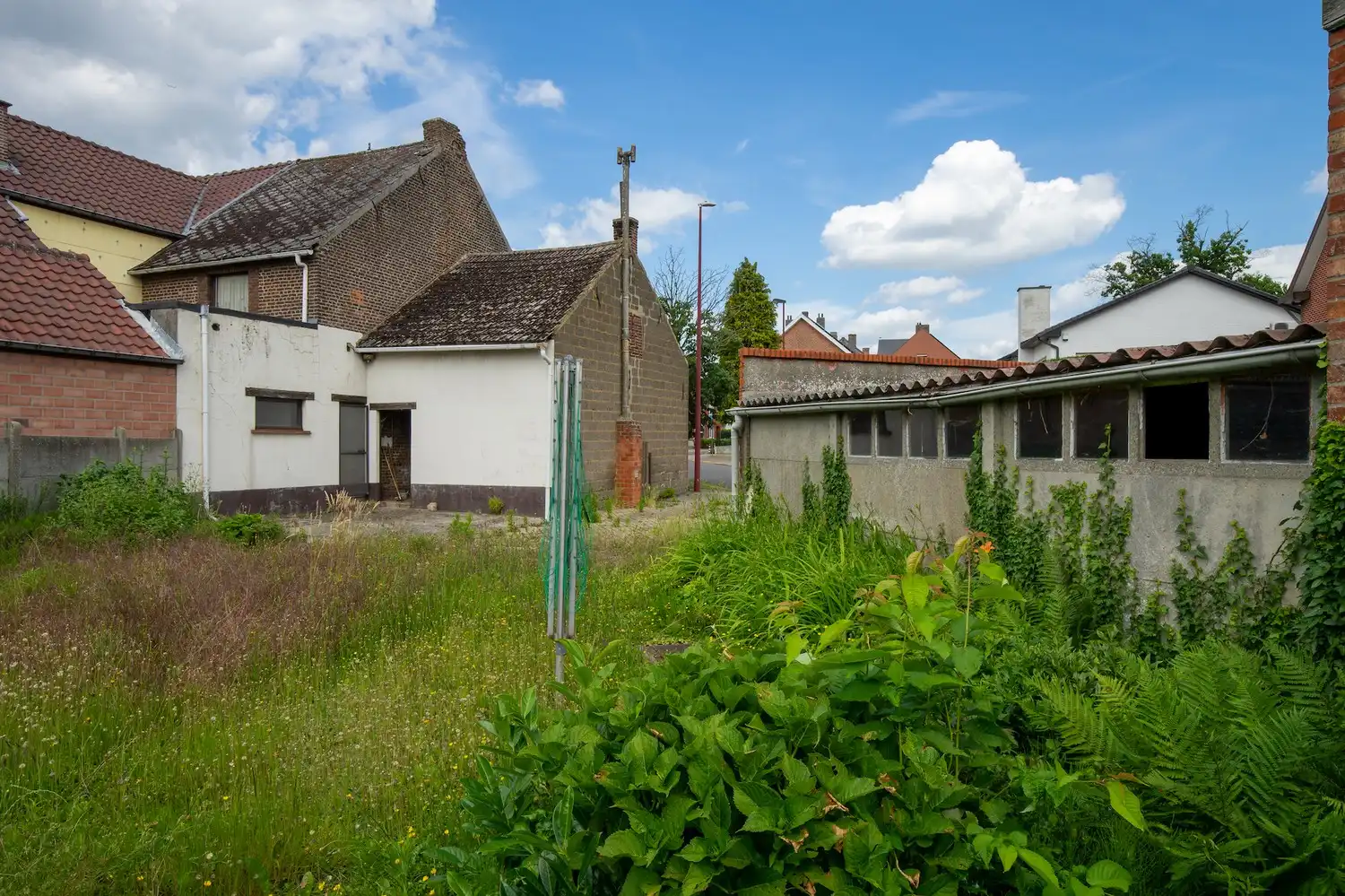 Te renoveren halfopen bebouwing met garage op een perceel van 321 m² te Scherpenheuvel foto 5