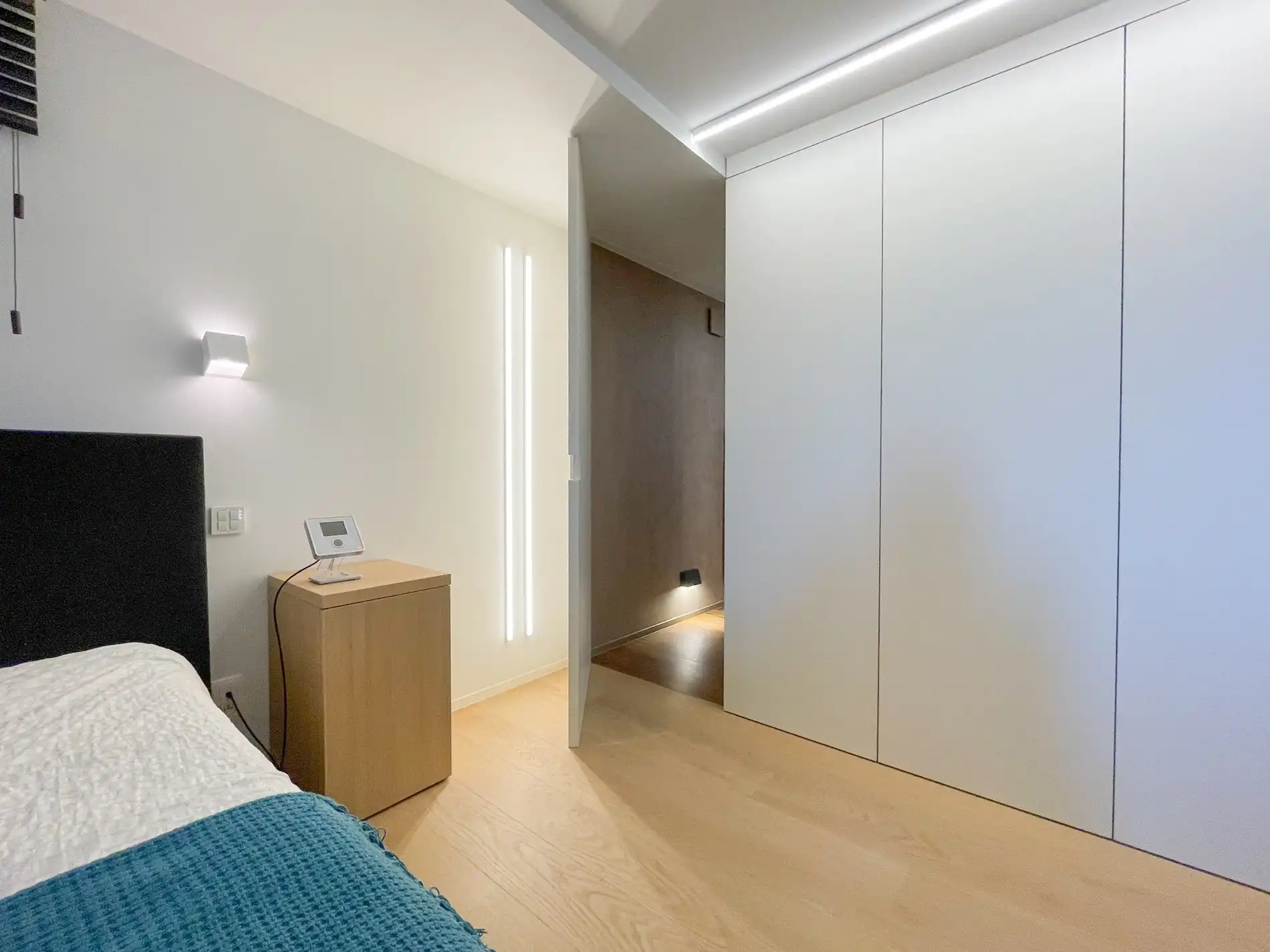 Uitzonderlijk, luxueus afgewerkt hoekappartement met frontaal zeezicht. foto 21