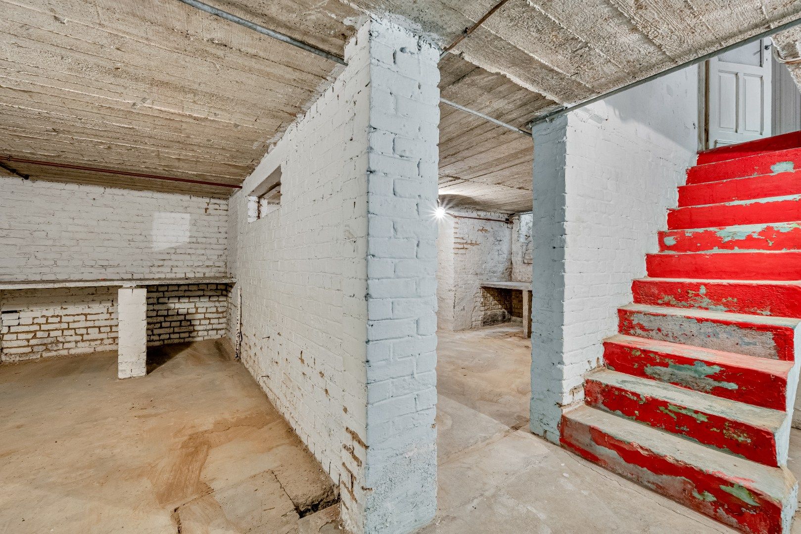 Solide burgerwoning met karakter en potentieel  foto 12