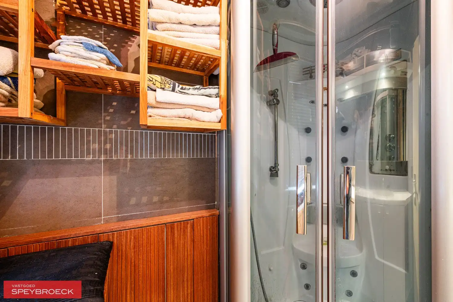 TE KOOP IN GAVERE foto 7