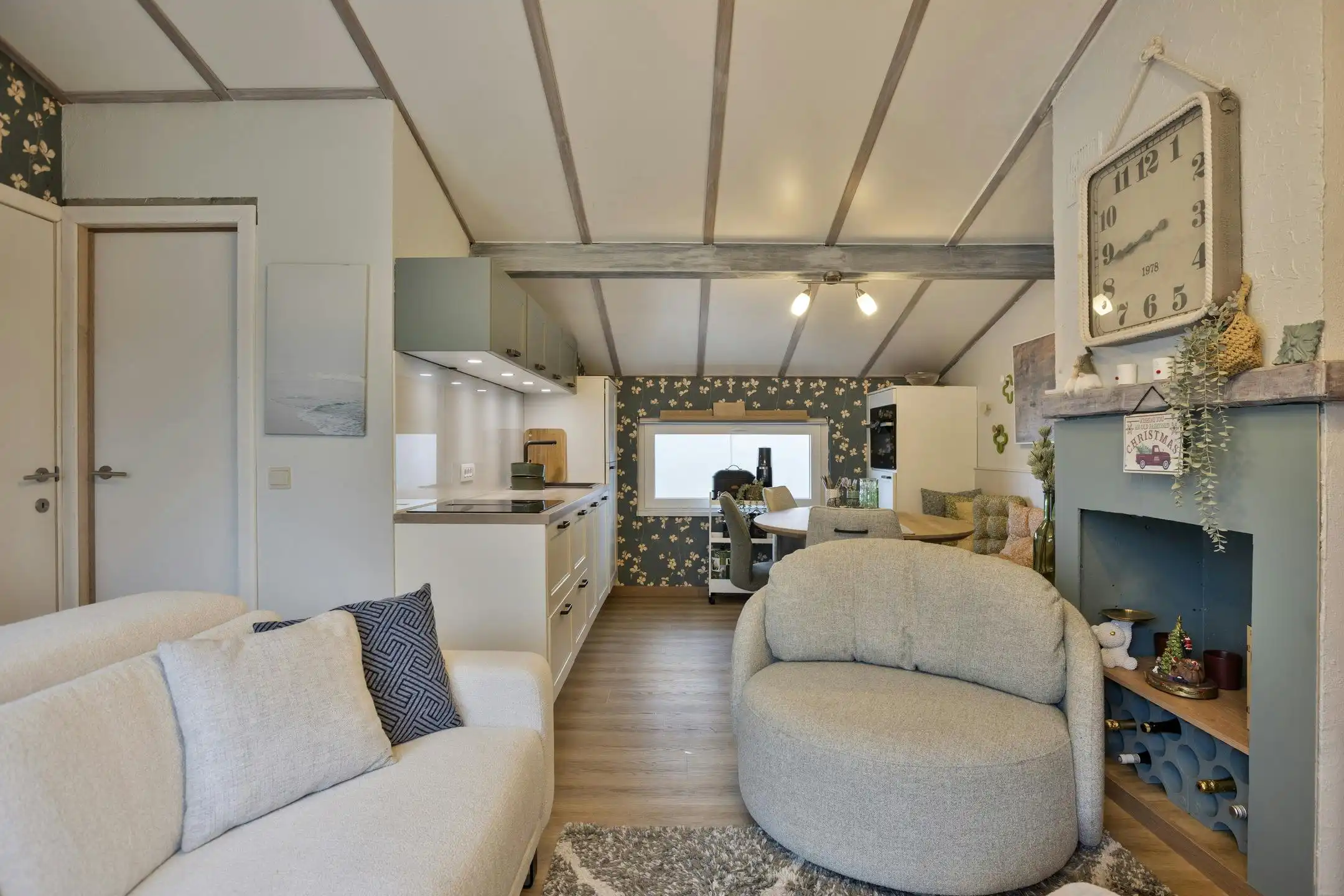 Gerenoveerde vakantiewoning met parking in Sunparks foto 4