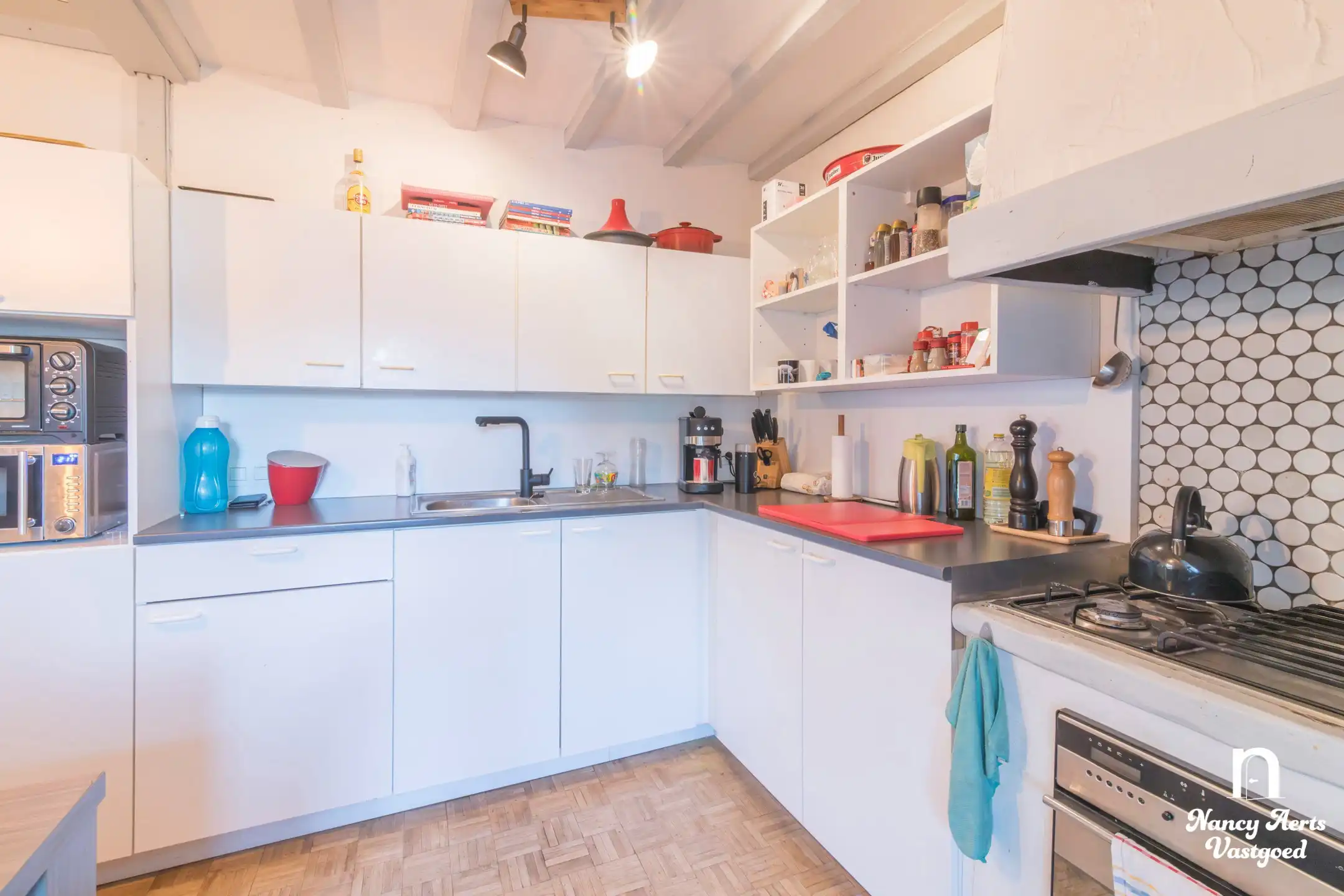 Ruime woning met karakter en talloze mogelijkheden foto 44