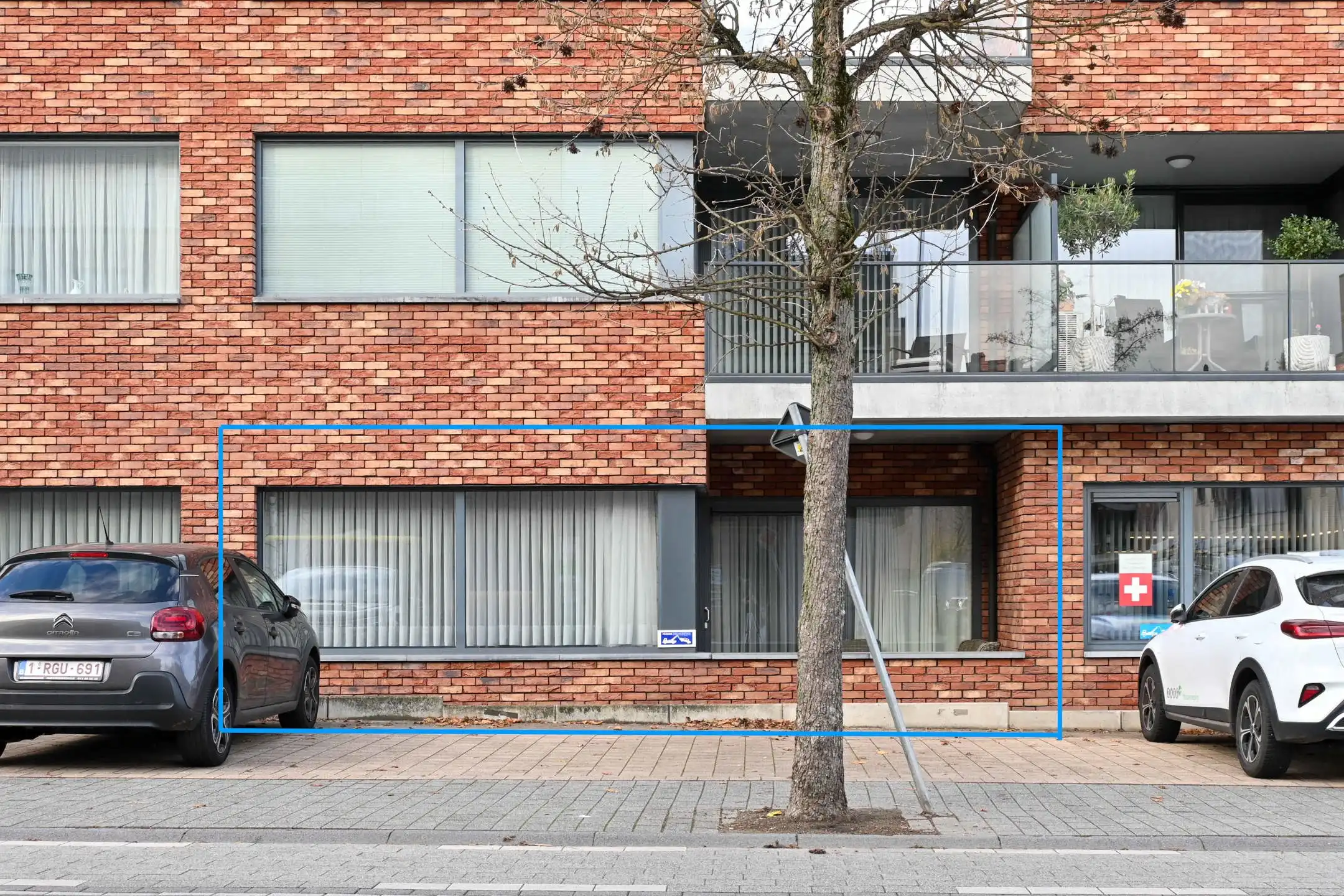 Serviceflat te koop foto {{pictureIndex}}