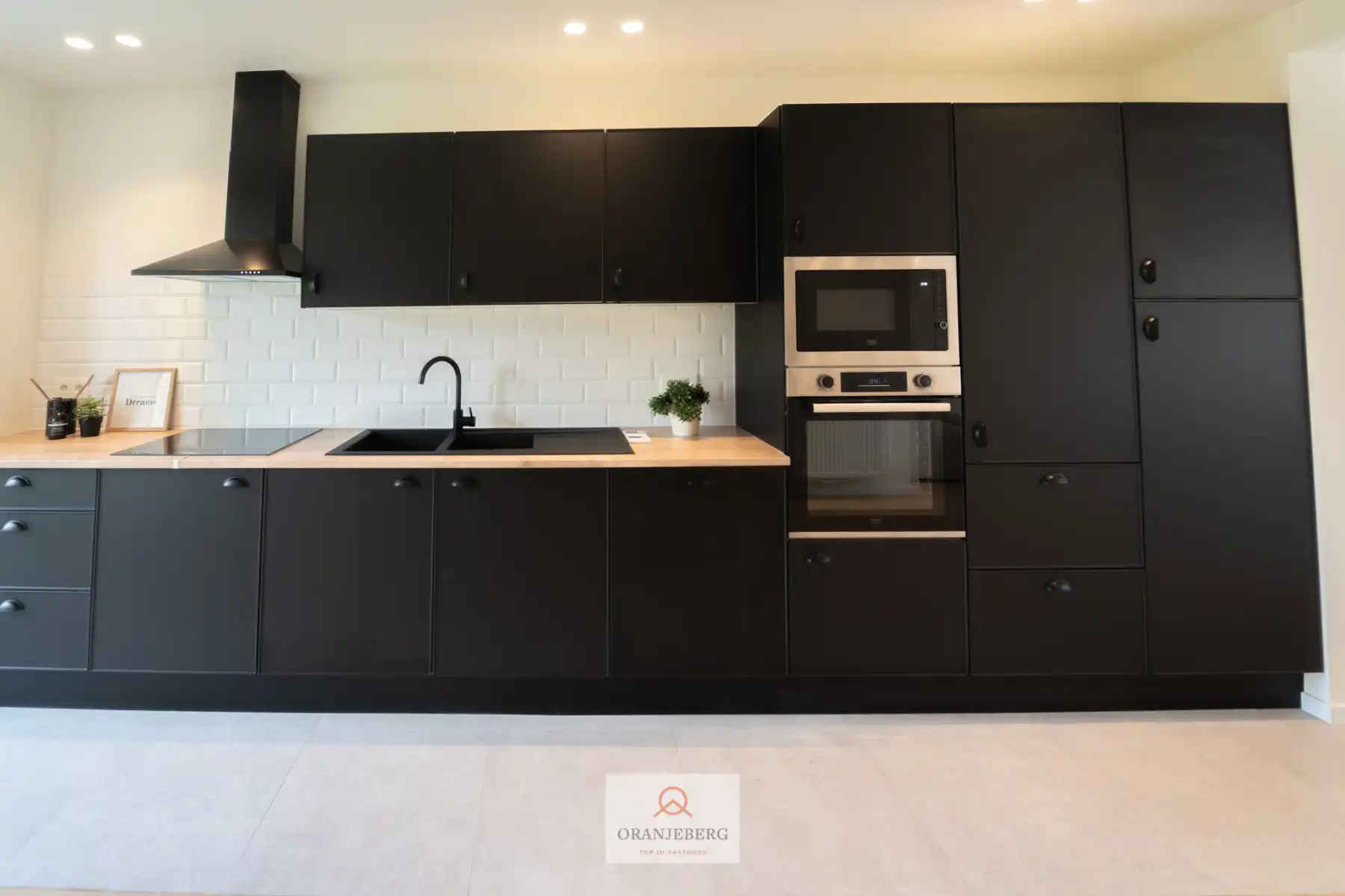 Uitmuntend gelegen gerenoveerde woning ! foto 20