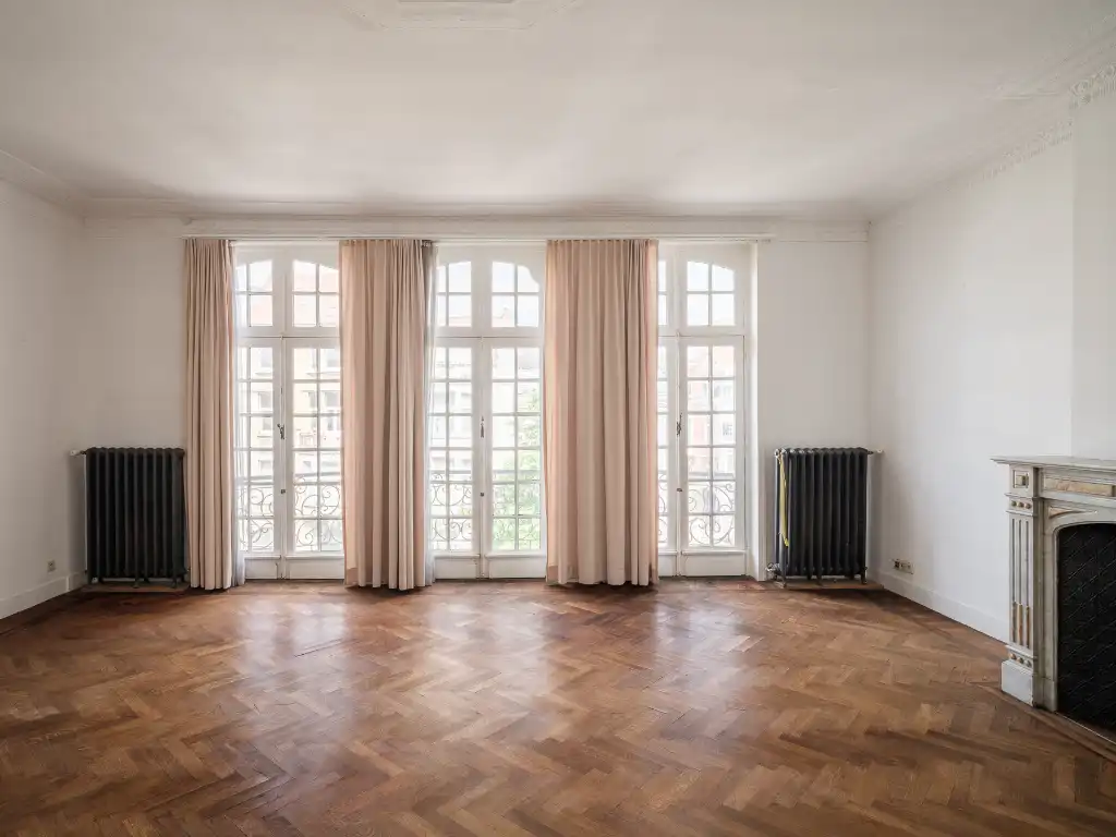 Unieke herenwoning met tuin en garage in neorococostijl nabij Gent-Sint-Pieters foto 10