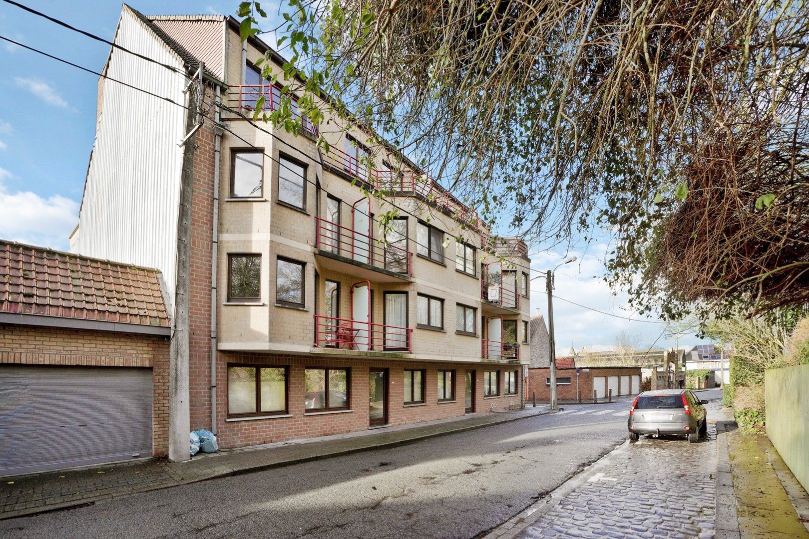 Gemeubeld appartement met 1 slaapkamer foto 13