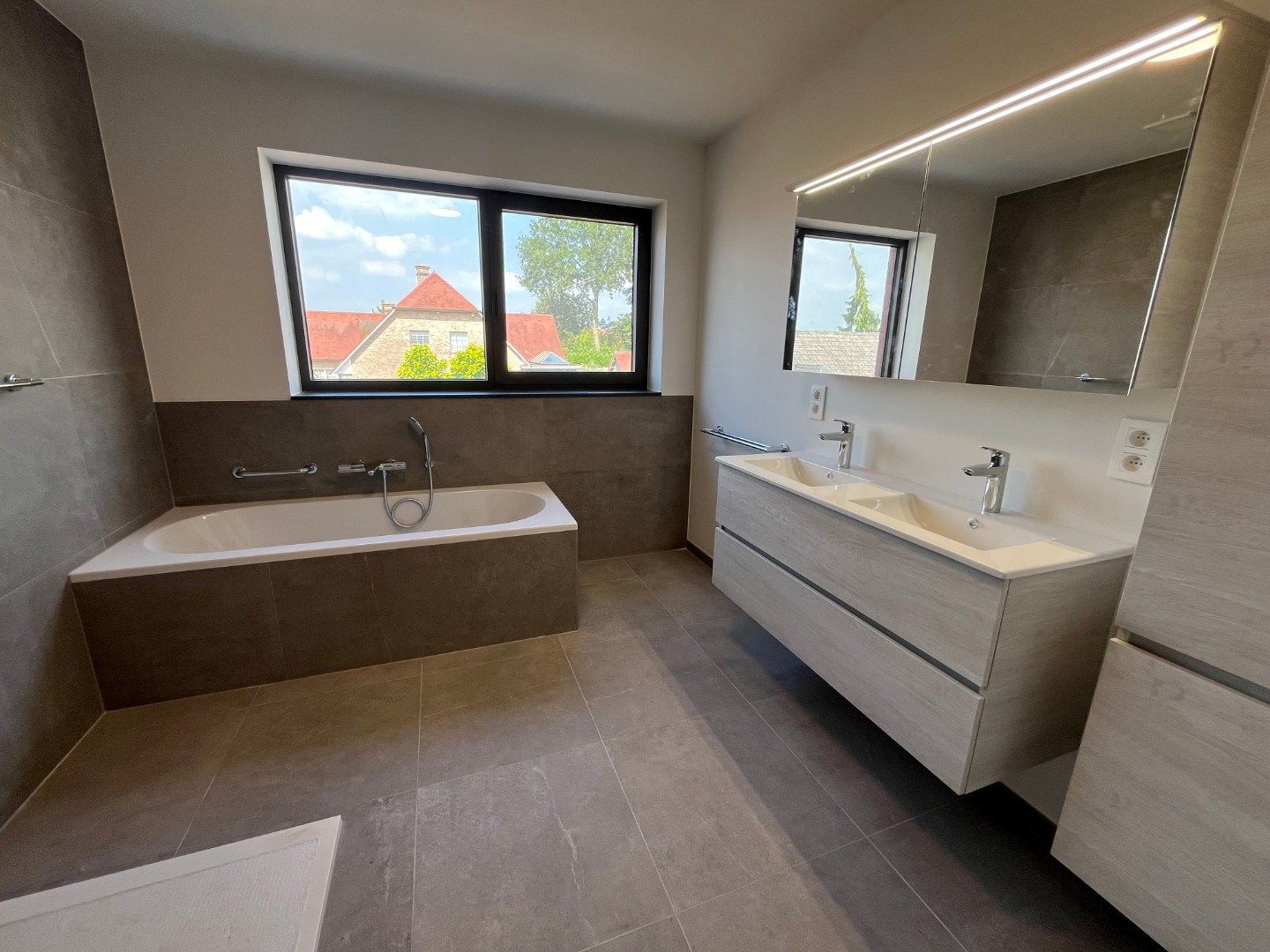Nieuwbouw bel-etage in hartje Dikkelvenne foto 23