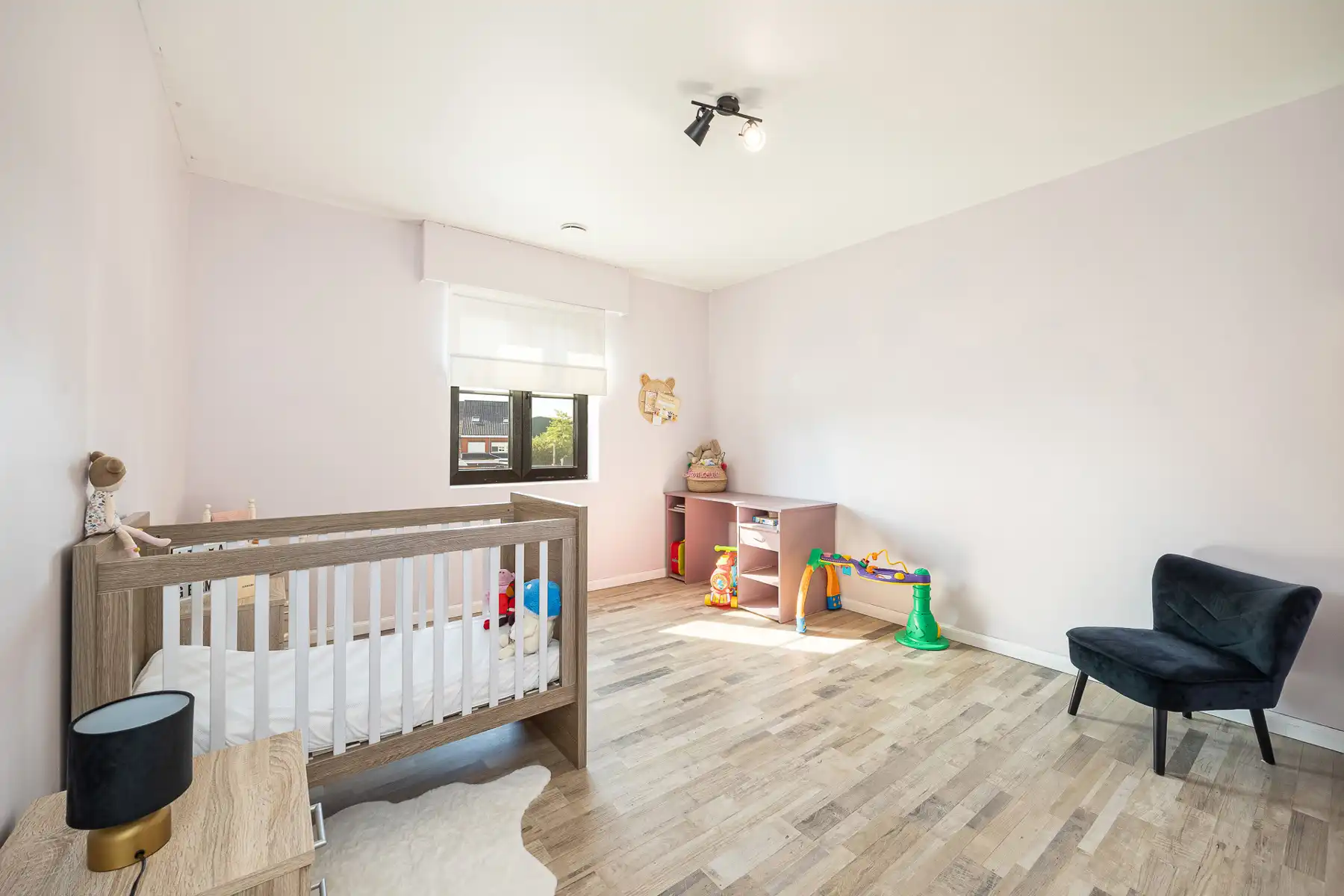 Recente BEN-woning met 4 slks en dubbele garage op gunstige ligging foto 18