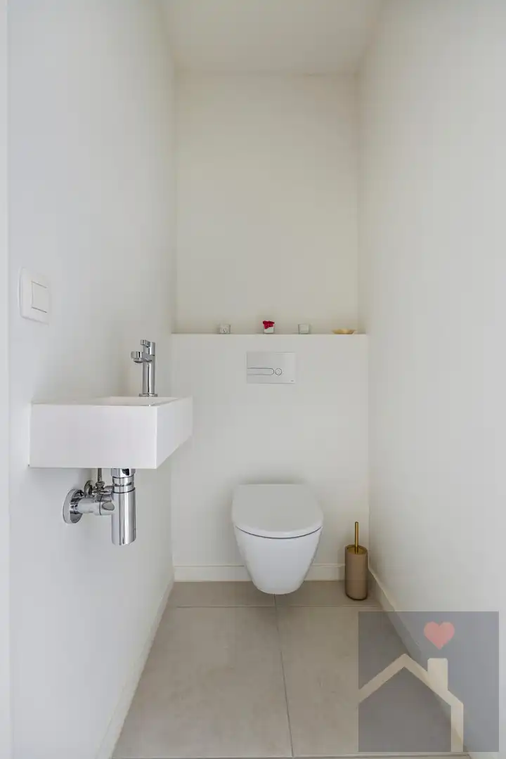 Luxe appartement op 3e verdieping met 2 slaapkamers, terras van 21 vierkantemeter en moderne afwerking in 2025! foto 20