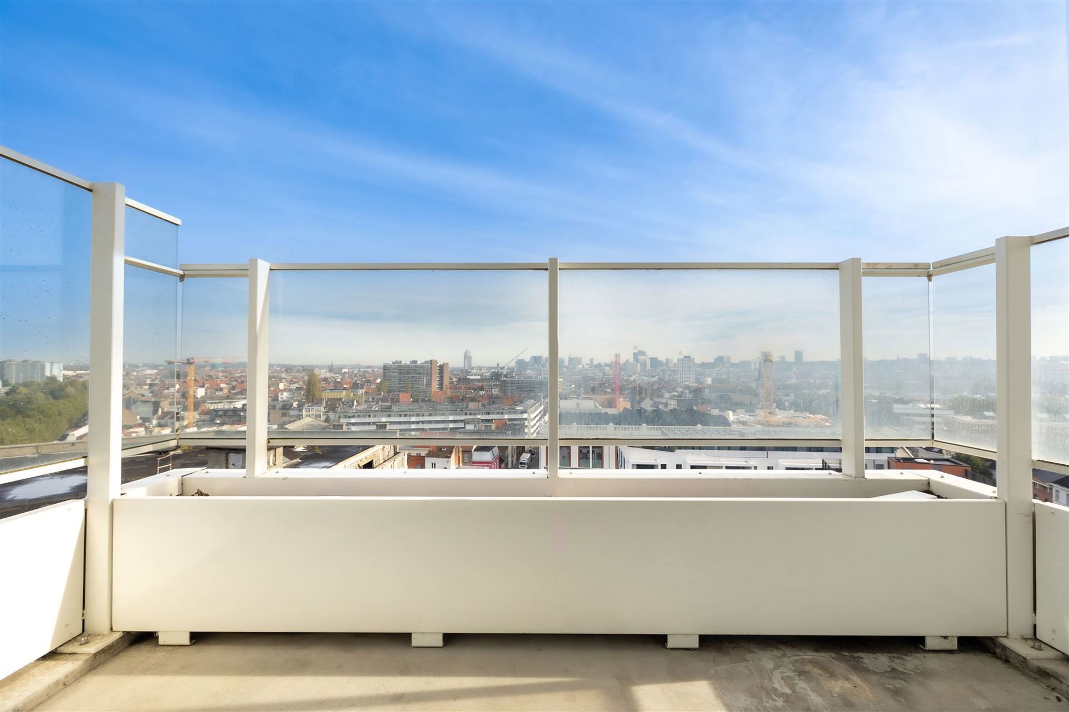 Perfect om te wonen of te investeren! foto 13