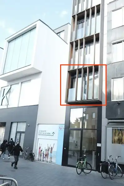 Prachtig gemeubeld luxeappartement met twee slaapkamers gelegen in dé winkelstraat van Hasselt foto 2