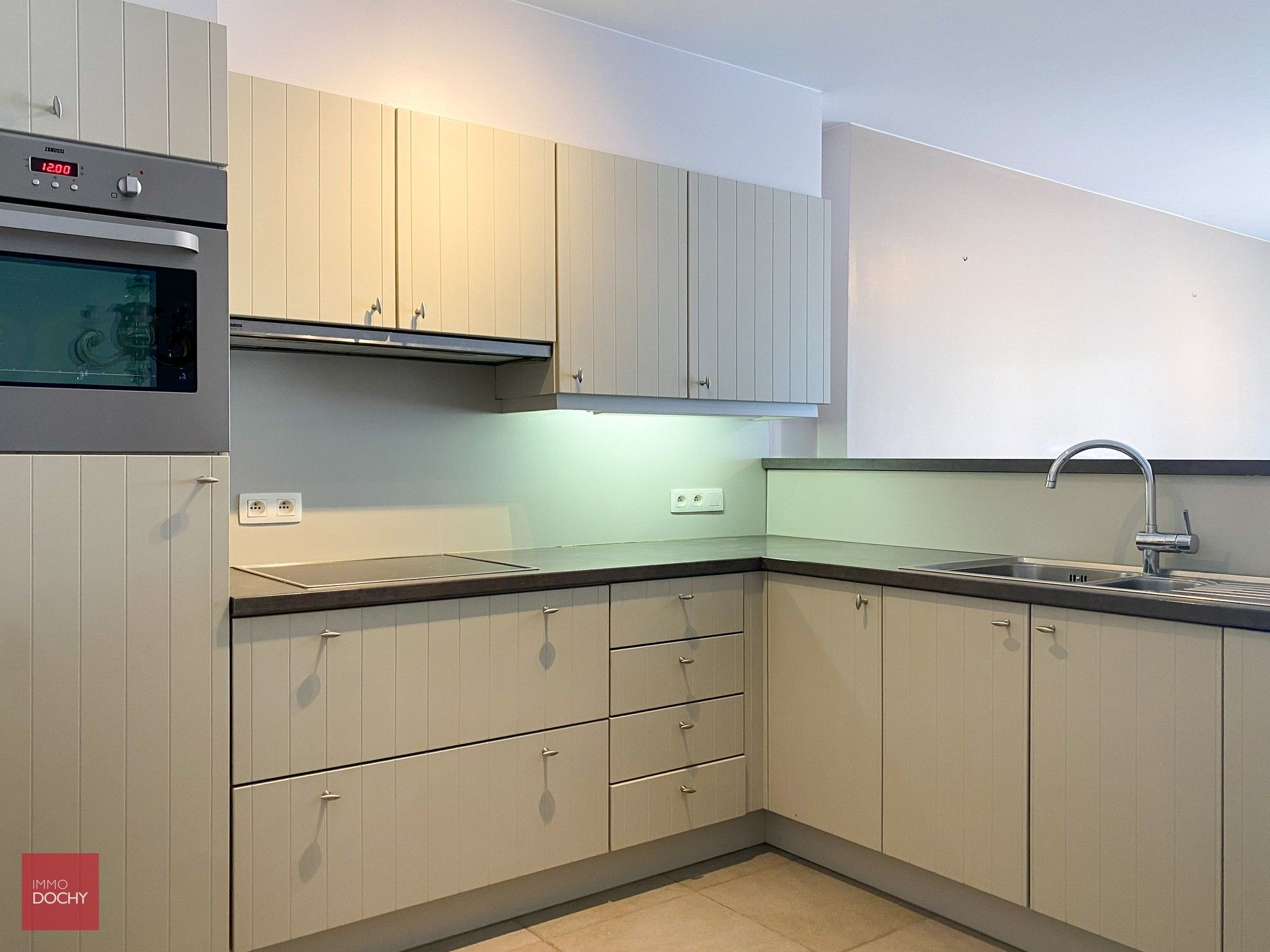 IDEALE INVESTERING | Centraal gelegen verzorgd appartement | Stormestraat foto 3