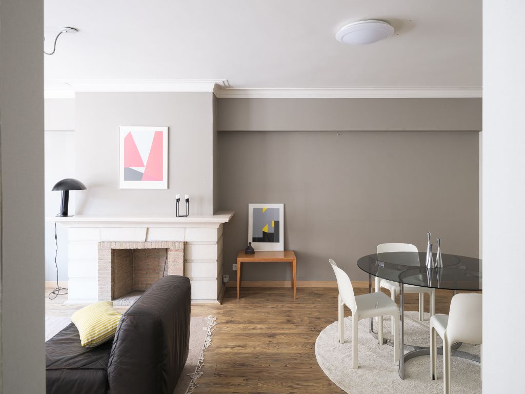 Ruim 2 slaapkamer appartement met terras nabij Sint-Anna foto 2
