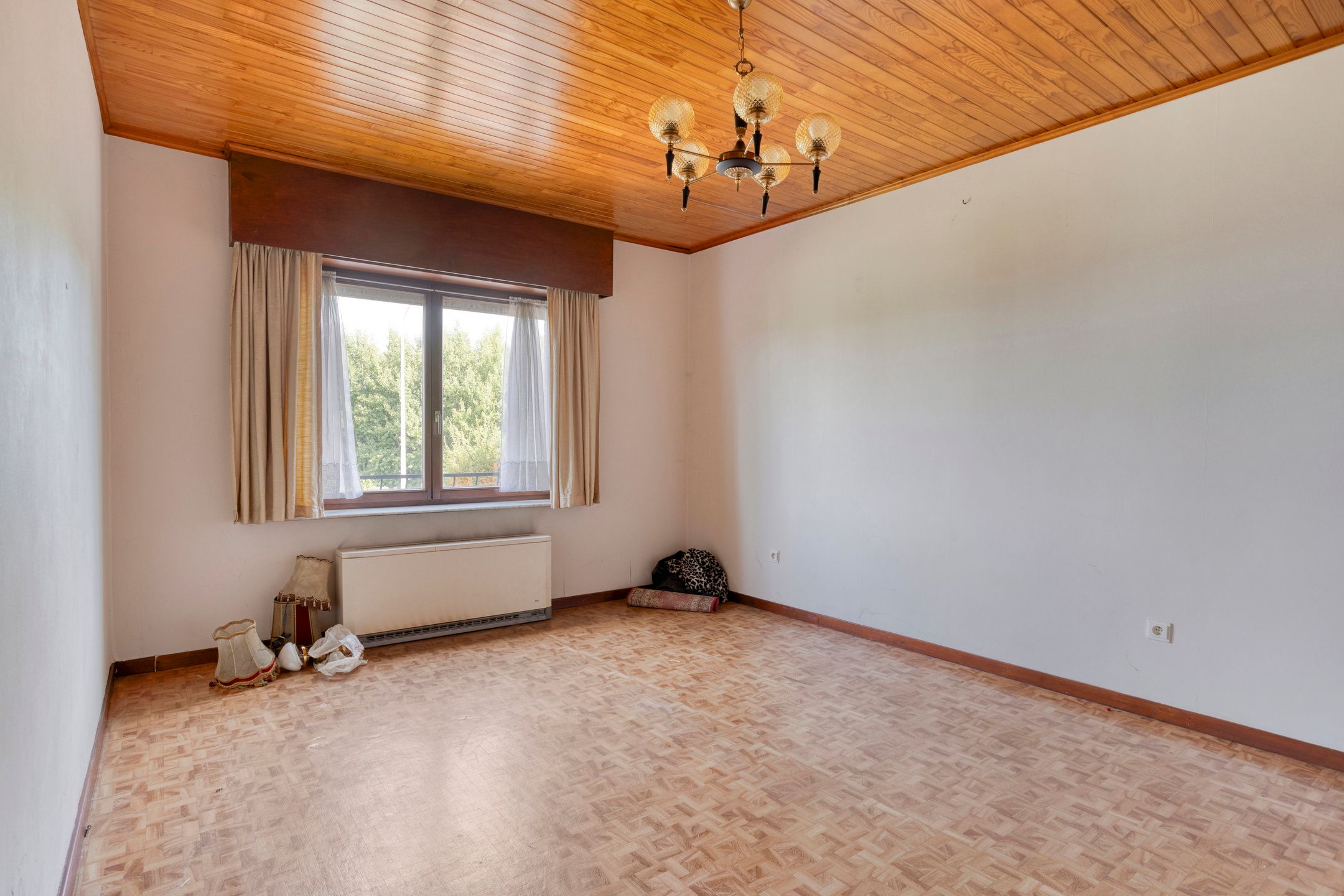 Unieke 4-gevelwoning type bungalow te Dilbeek! foto 8