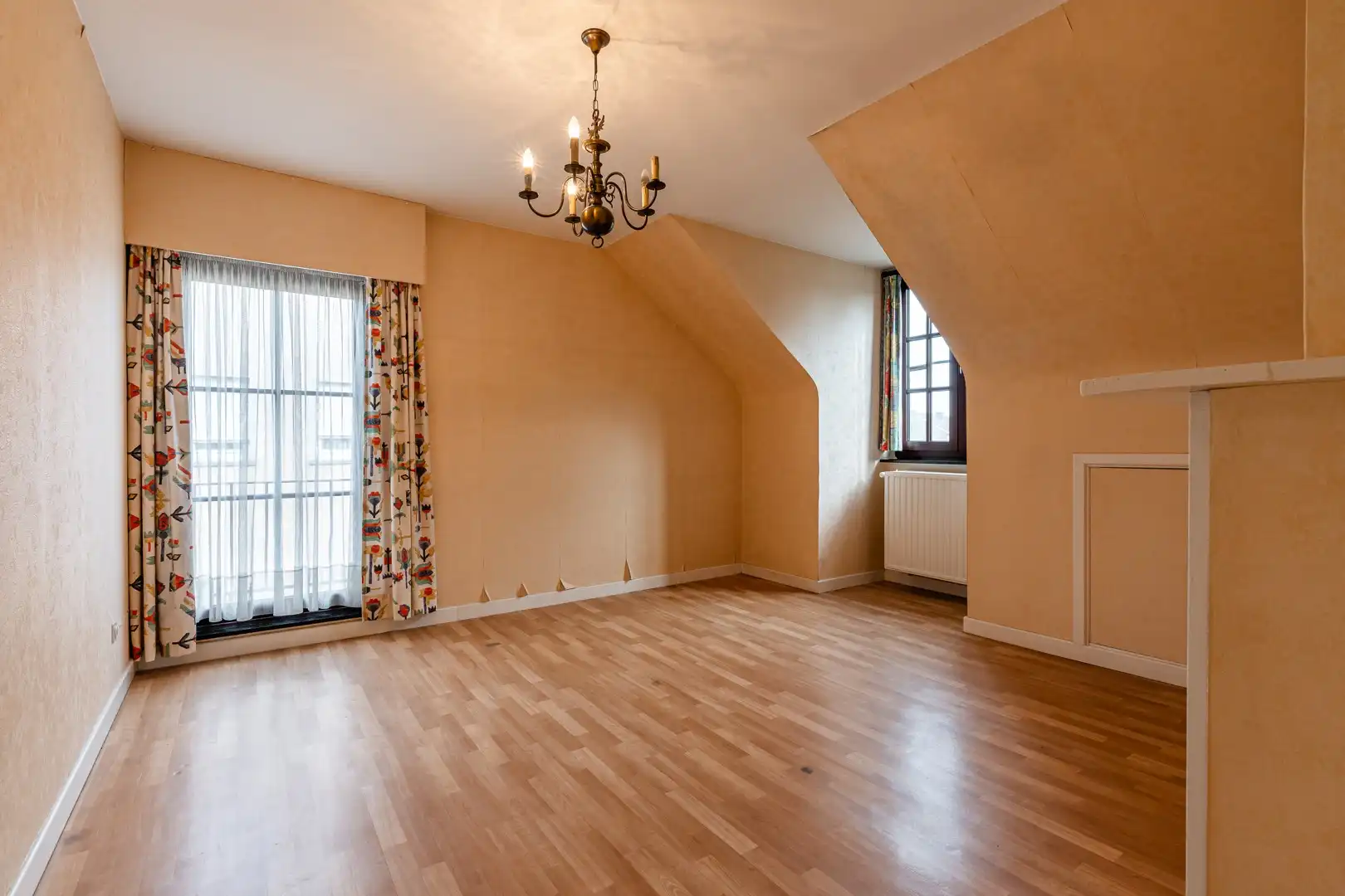 Woning met veel potentieel op topligging te Eeklo foto 12
