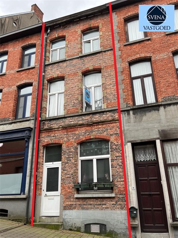 Hoofdfoto van de publicatie: RUIME WONING MET 4 SLAAPKAMERS