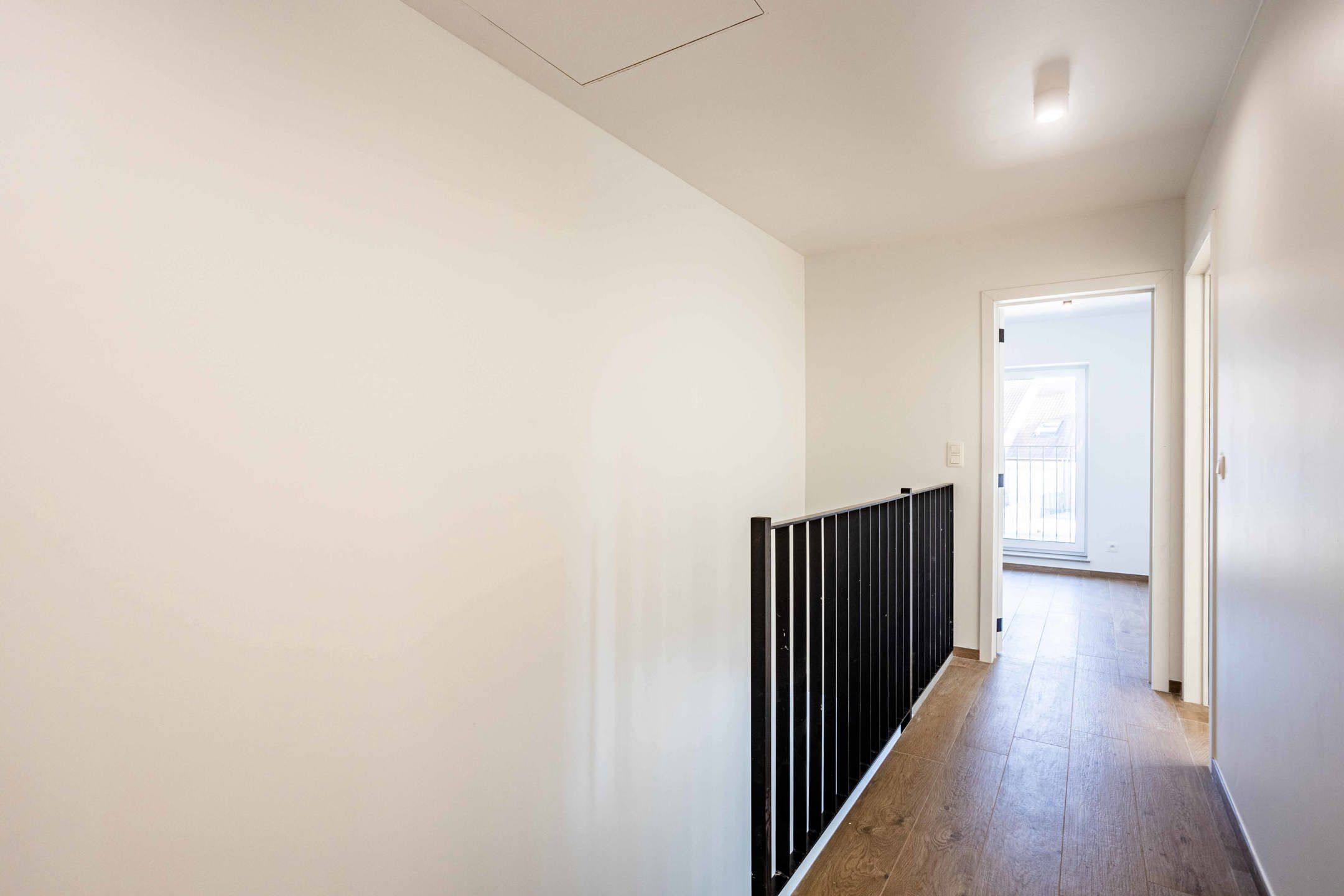 Prachtige nieuwbouwwoning omringd door groen en natuur. foto 14