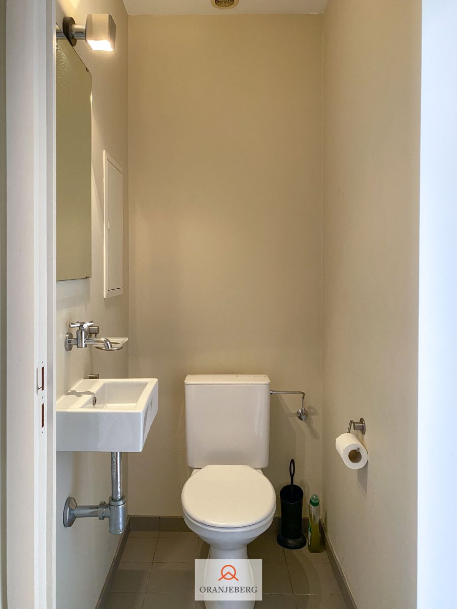 Mooi 2 slaapkamerappartement met uniek terras en autostaanplaats aan de Zuid foto 22