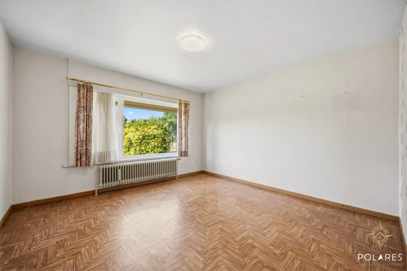 Woning op ruim perceel in doodlopende straat foto 15