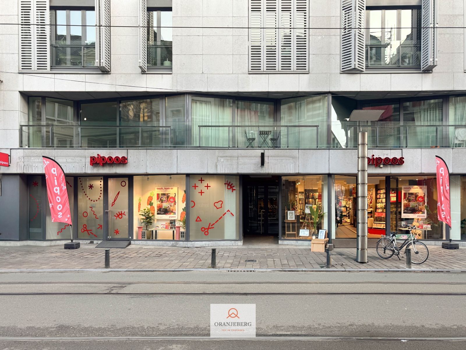 Grote handels- of kantoorruimte aan de Vlaanderenstraat - Gent Zuid foto 2