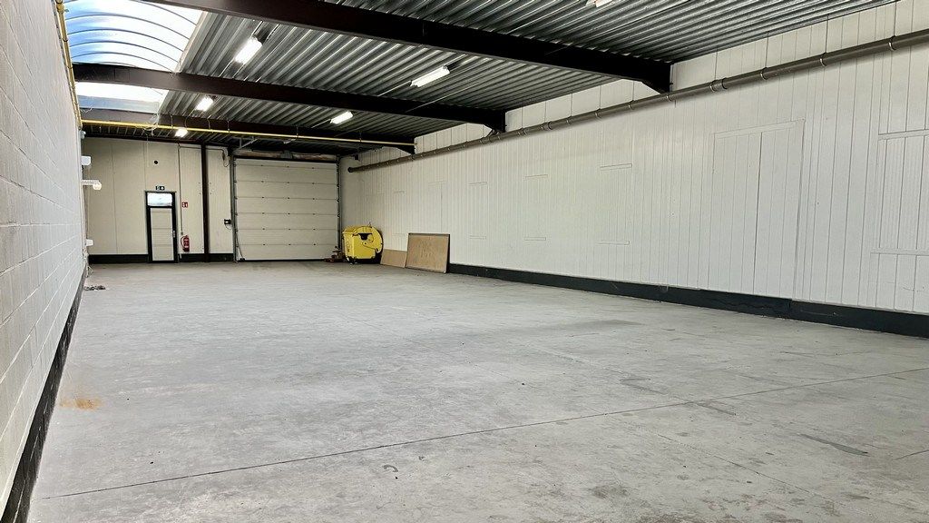 Opslagruimte te huur vlakbij E313 in Herentals foto 8