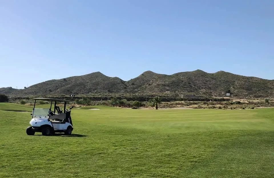 Eigentijdse vakantiewoningen aan luxe Golf Resort – geniet van rust, natuur en exclusiviteit foto 18