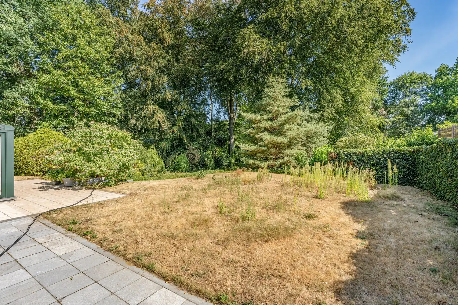 Uitzonderlijke villa met prachtig zuidgericht bouwperceel in residentieel Linden foto 9